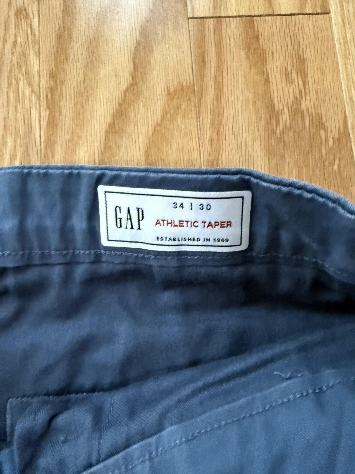 Gap GAP Athletic Taper Pants Blue Chinos Size US 34 / EU 50 - 3 Thumbnail