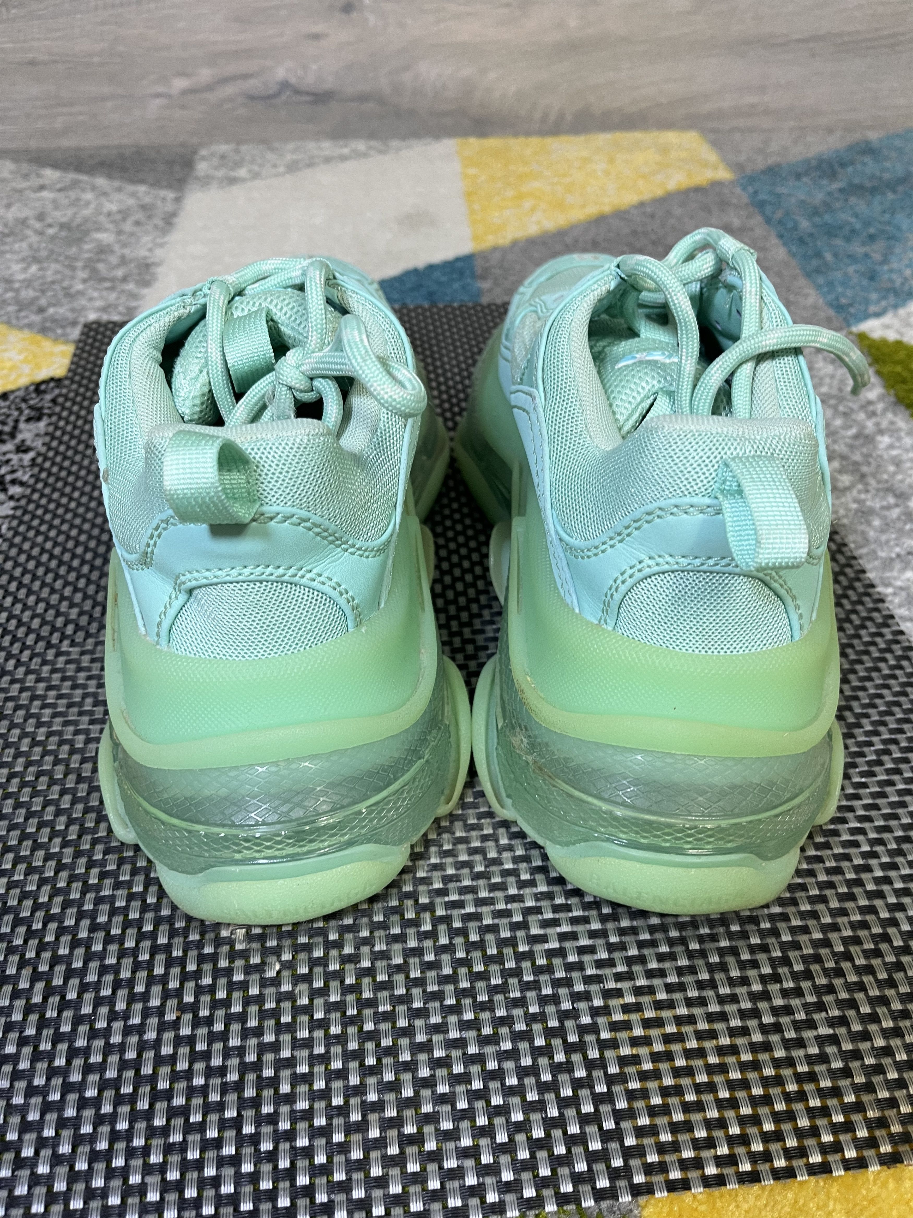 Balenciaga Balenciaga Triple S Clear Sole Size US 7 / IT 37 - 7 Thumbnail