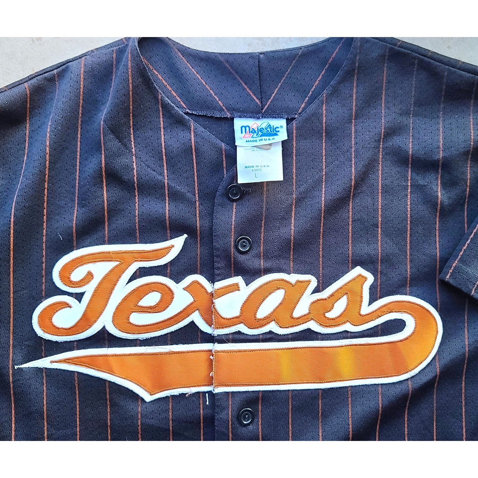 Majestic × NCAA Texas Longhorns 90s baseball Pinstripe jersey L NCAA vintage Size US L / EU 52-54 / 3 - 3 Thumbnail
