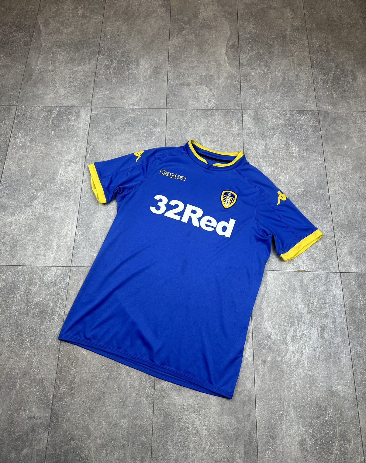 Kappa Kappa Leeds United Home Soccer Jersey Size US M / EU 48-50 / 2 - 1 Thumbnail