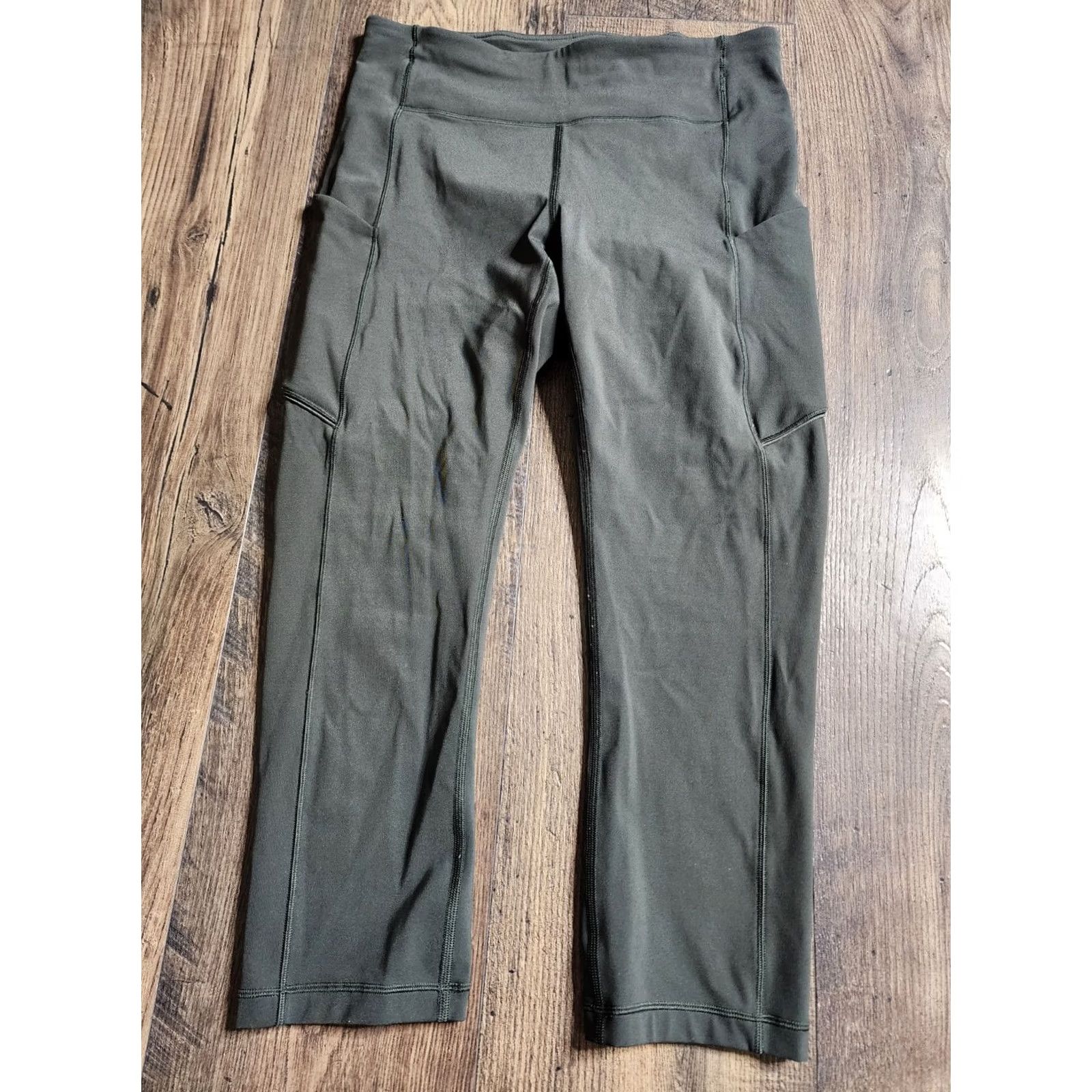 Lululemon Lululemon Leggings Cropped Pants With Pockets Size 6 Olive Green Speed Compression Womens Activewear Size 28" / US 6 / IT 42 - 2 Thumbnail