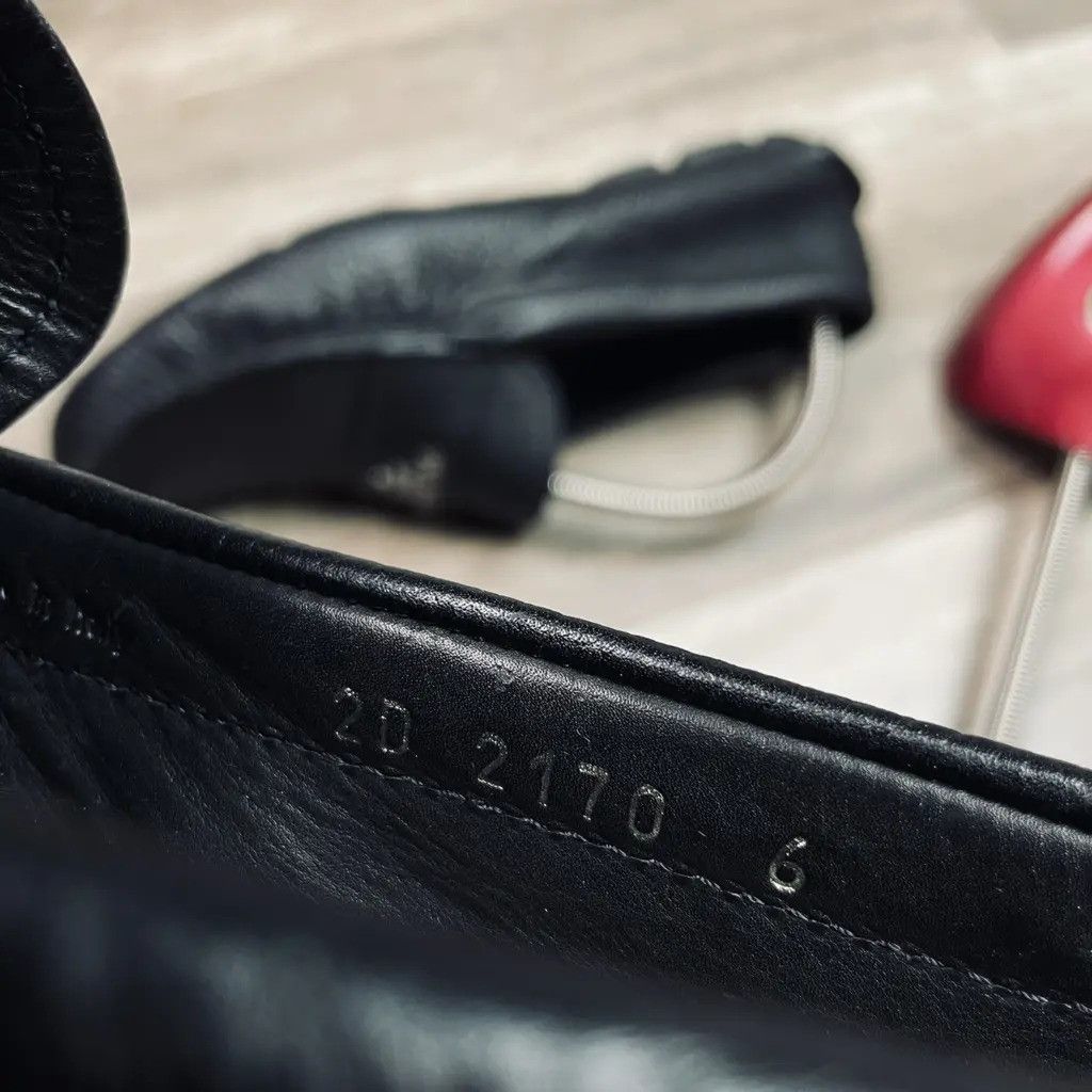 Prada Prada Slip On shoes with logo Size: 6 Size US 6 / EU 39 - 5 Thumbnail