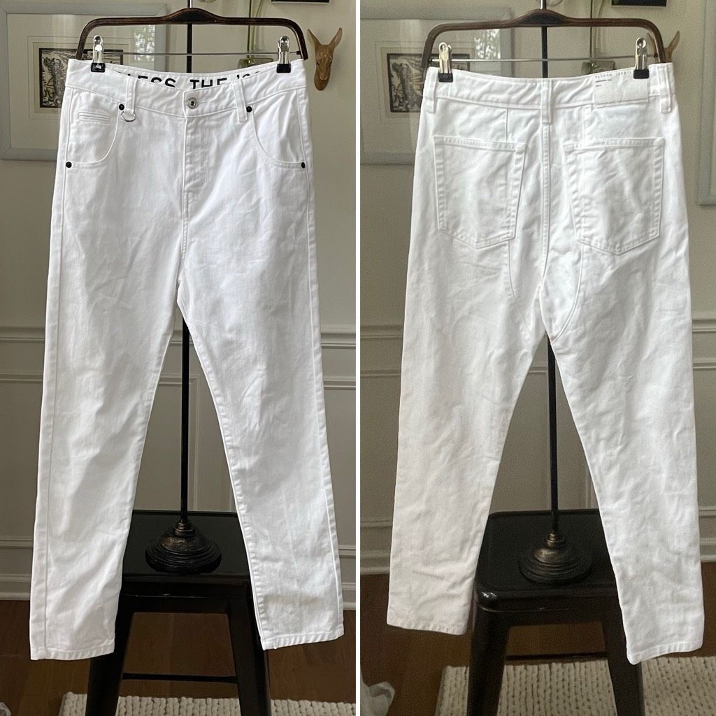 Random Identities Random Identities White I Bless The 60'S Jeans High Rise $22 Size 29" - 2 Thumbnail