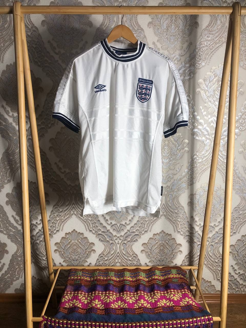 Umbro Vintage Umbro England Retro Soccer Jersey Manchester 90s Size US L / EU 52-54 / 3 - 2 Thumbnail