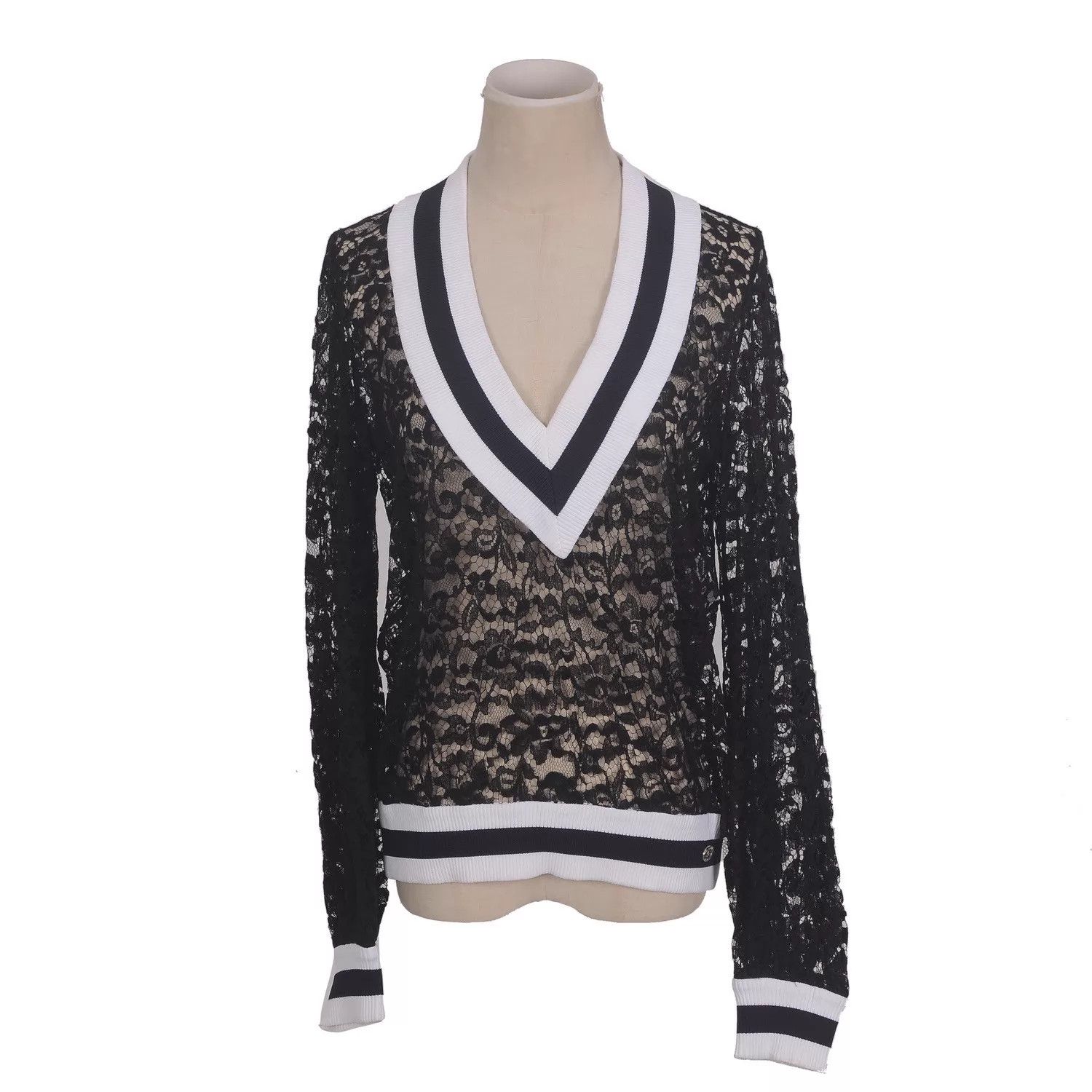 Chanel Chanel Women's top Size XS / US 0-2 / IT 36-38 - 1 Thumbnail