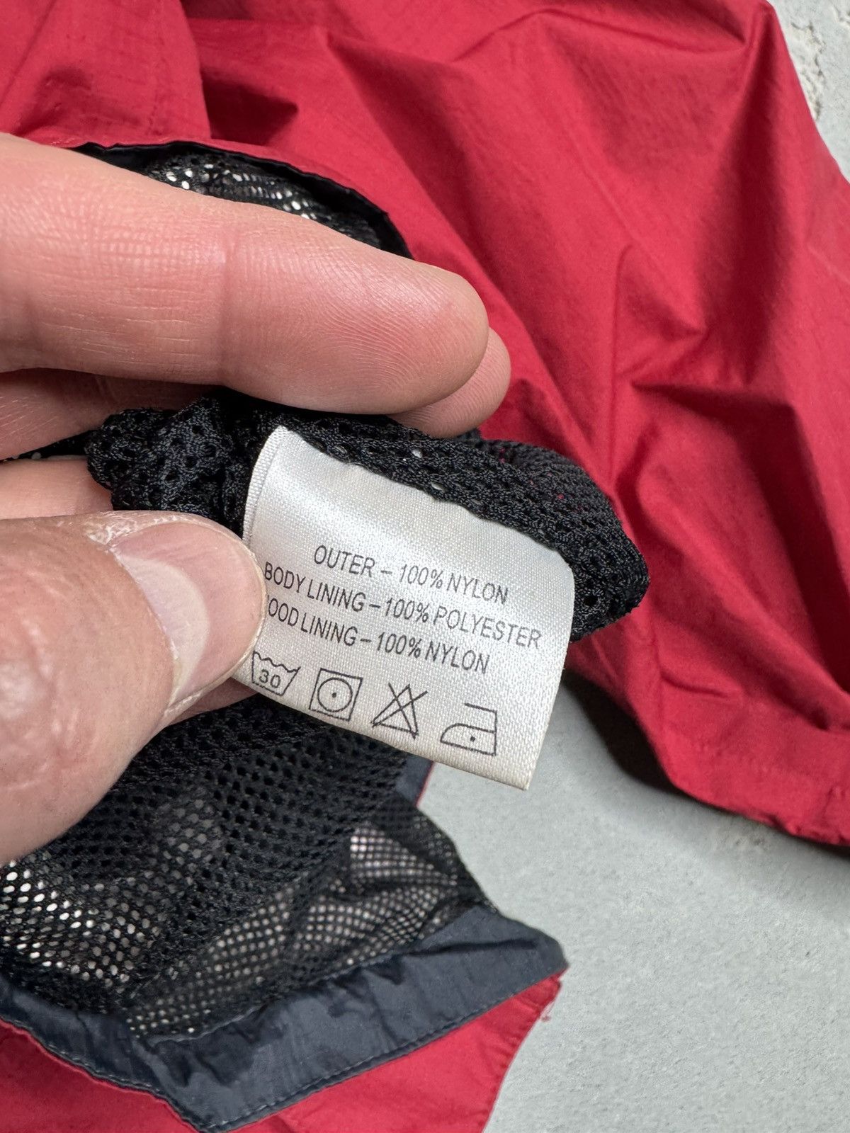 Goretex × Mountain Hardwear × Vintage Mountain Equipment Goretex Jacket Size US M / EU 48-50 / 2 - 7 Thumbnail