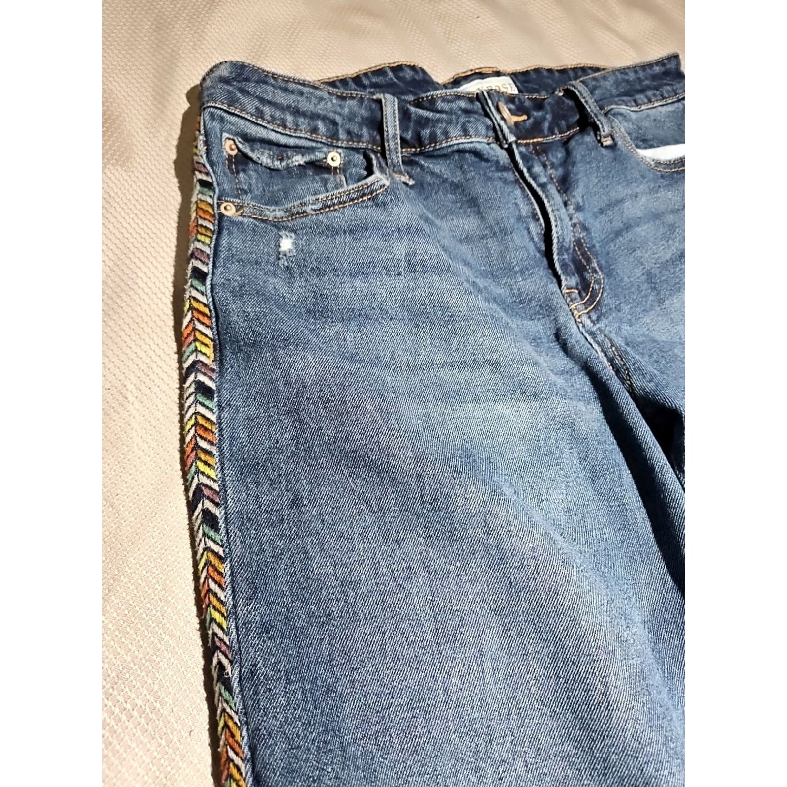 Vintage Knox Rose Jeans Womens 10 Blue Size Straight Aztec Embroidered Casual Denim Pant Size 32" / US 10 / IT 46 - 2 Thumbnail