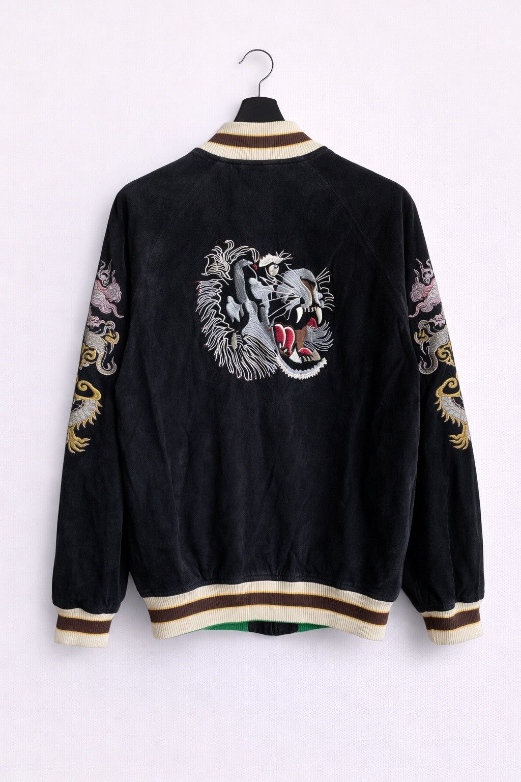 Japanese Brand Vintage Tiger Embroidered Sukajan Souvenir Jacket – Black Size US M / EU 48-50 / 2 - 2 Thumbnail