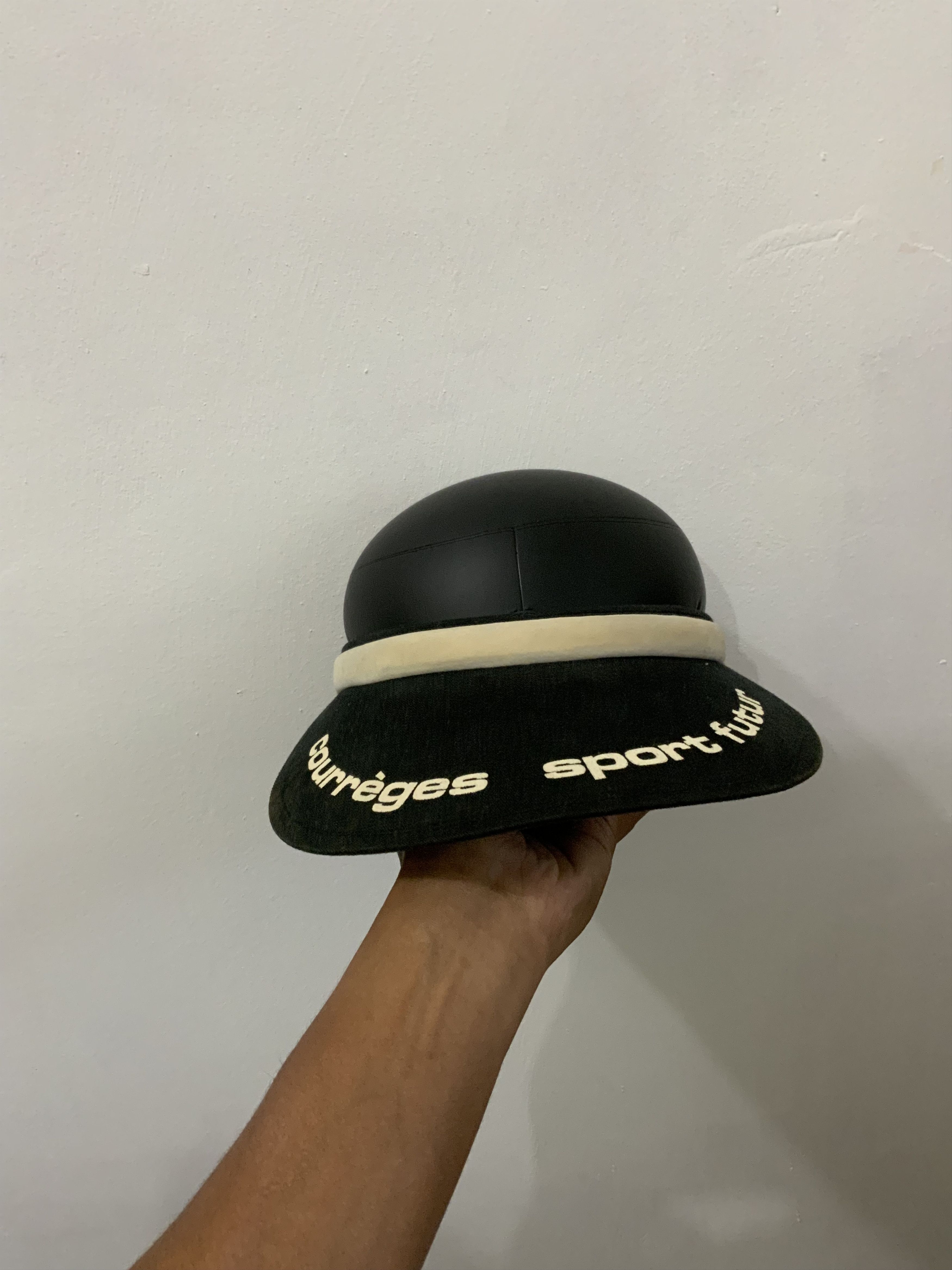 Courreges Courreges Sport Futur Vintage Visor Hat Size ONE SIZE - 6 Thumbnail