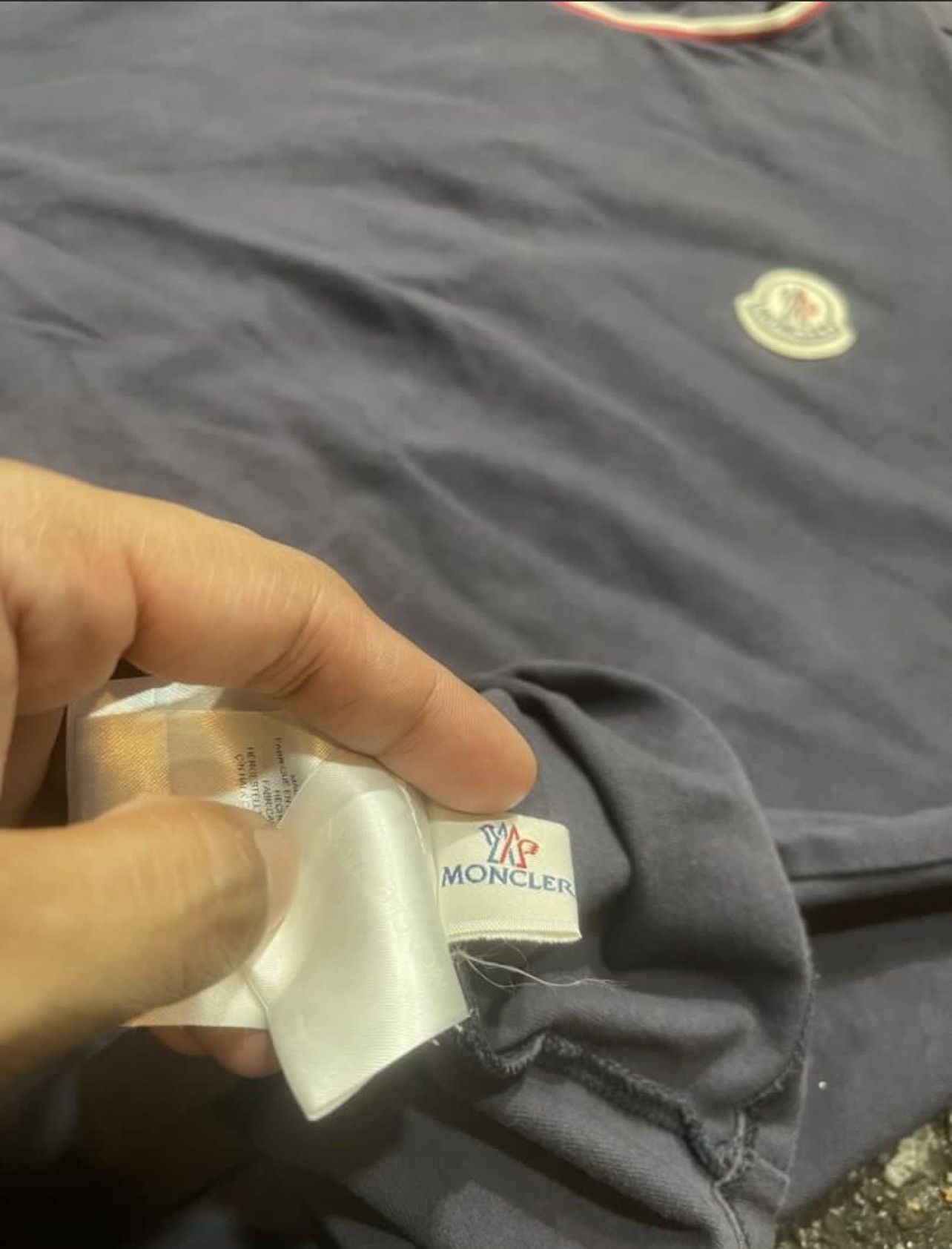 Moncler moncler tee Size US L / EU 52-54 / 3 - 5 Thumbnail