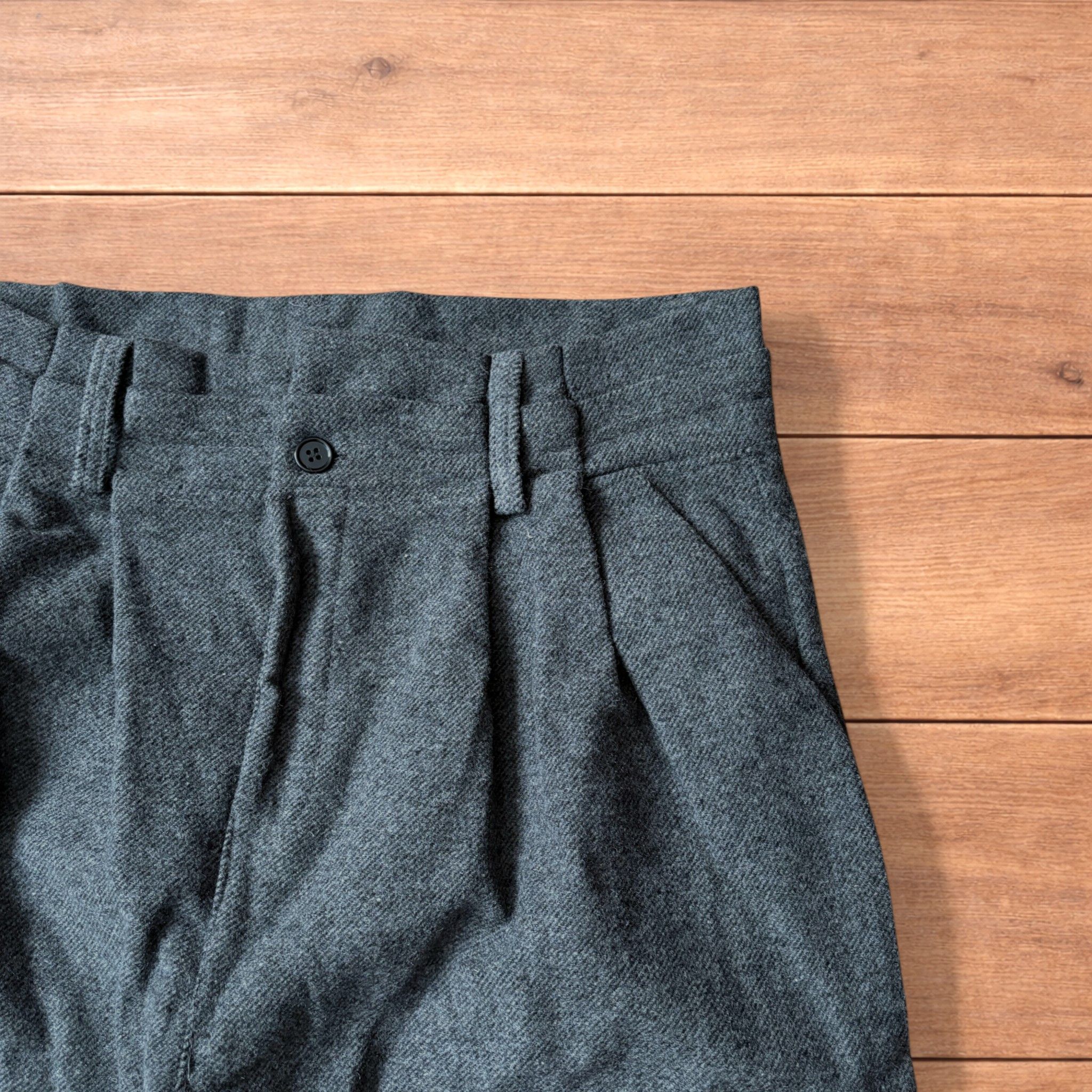 Japanese Brand Vintage wool style baggy wide leg tailored trousers in grey. Size US 34 / EU 50 - 3 Thumbnail