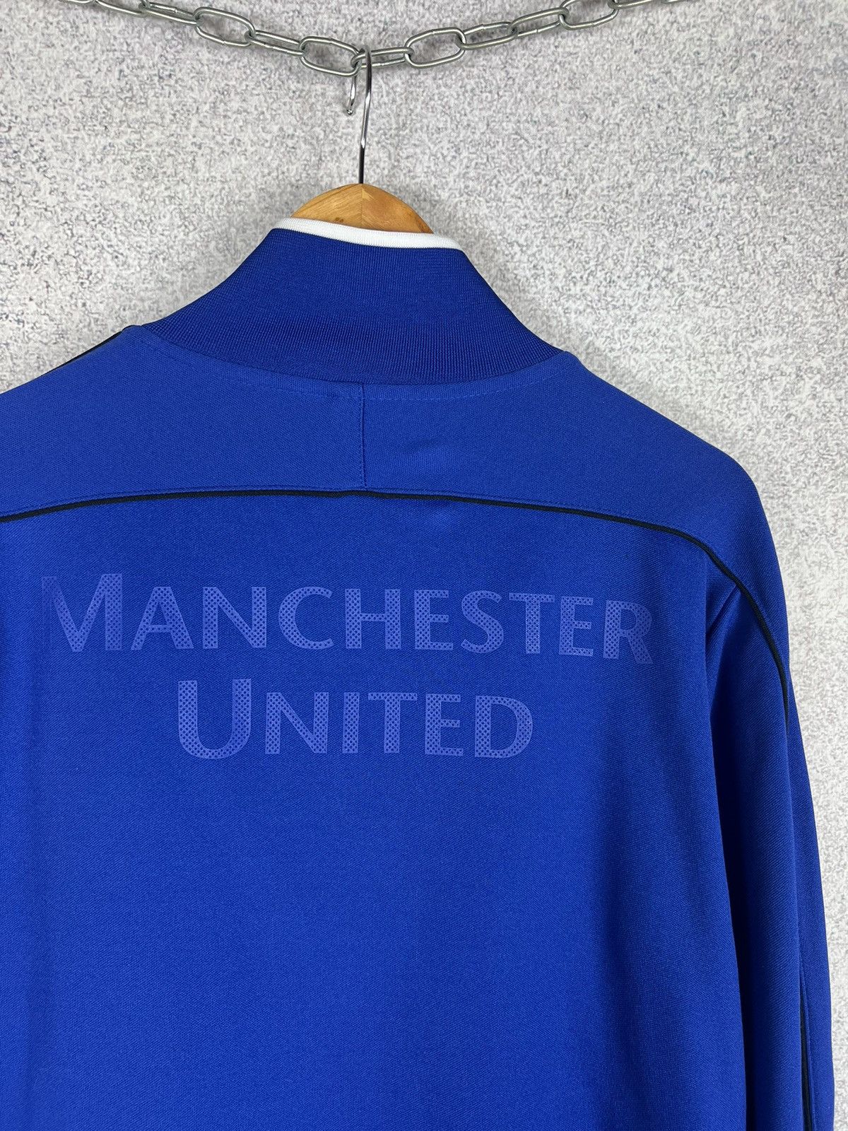 Nike Vintage Nike Manchester United Soccer Tracksuit Track Jacket Size US XL / EU 56 / 4 - 4 Thumbnail
