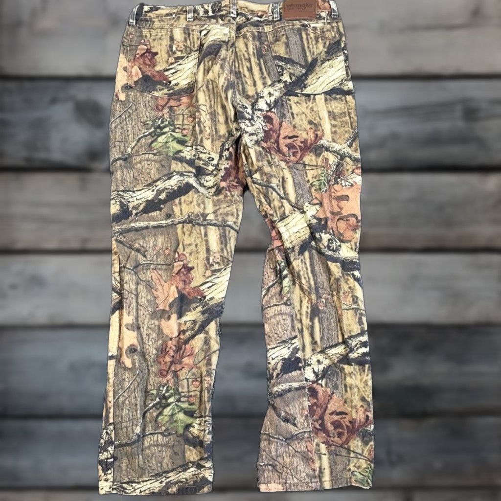Wrangler VINTAGE Wrangler Jeans Camouflage 5-Pocket Regular Fit Men 38 x 30 Green Break Up Camo 90s Hipster Retro Mens Size US 38 / EU 54 - 1 Thumbnail