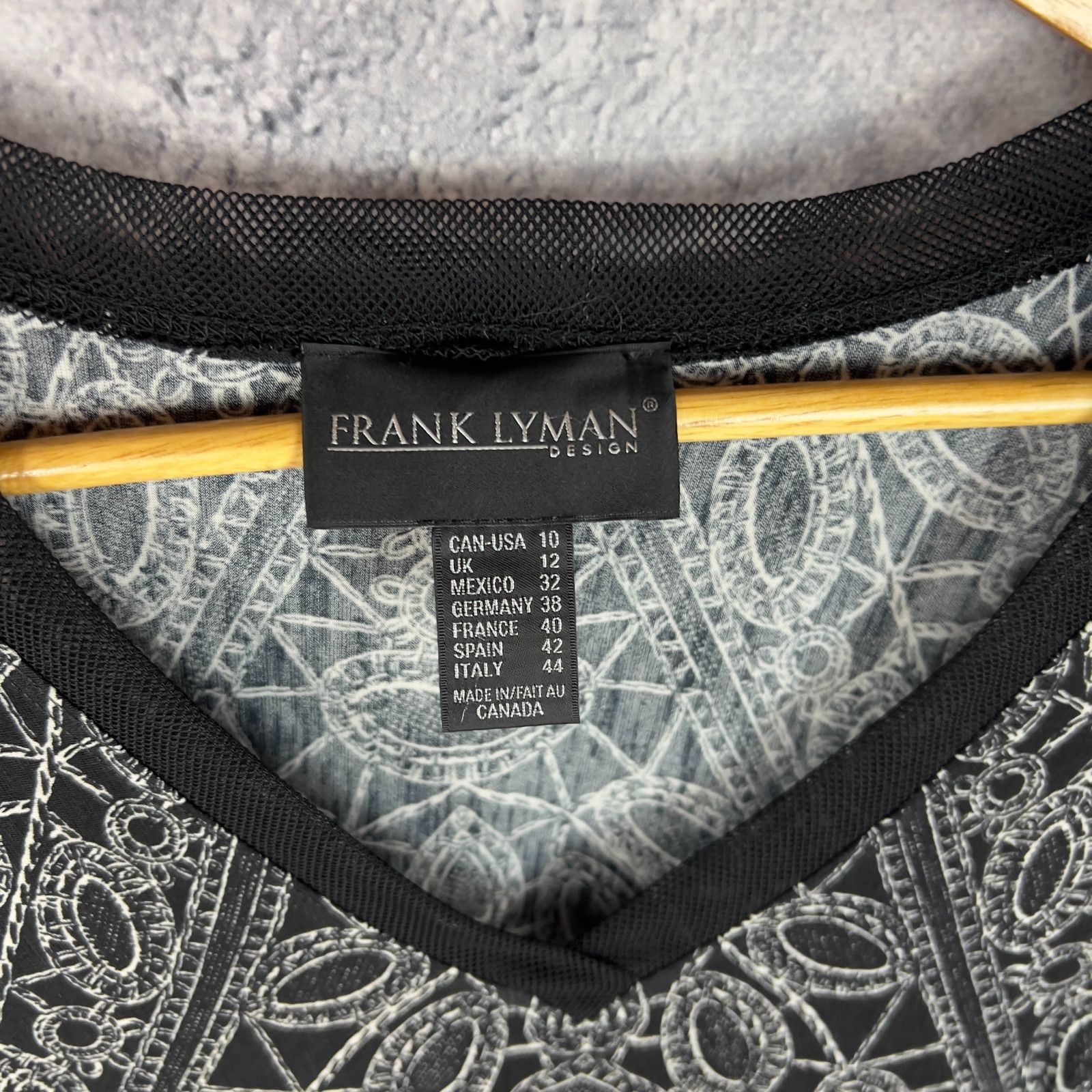 Frank Lyman Frank Lyman Blouse Women's Size USA 10 Multicolor V-Neck ` Size L / US 10 / IT 46 - 4 Thumbnail
