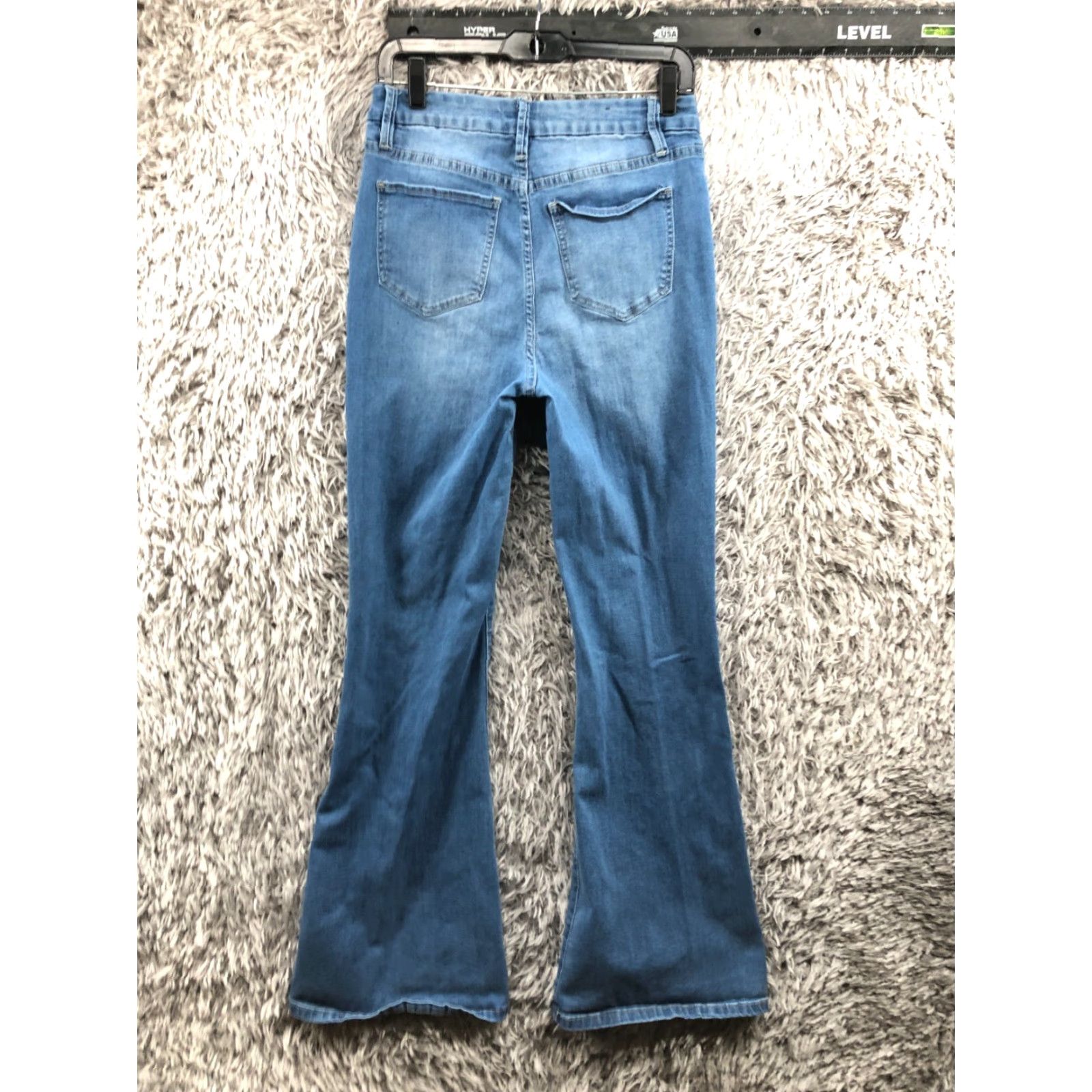 Forever 21 FOREVER 21 Jeans Flared Womens Medium Wash Blue 30 Regular 5-Pocket Denim Cotton Zip Button Belt Loops Inseam 31 Size 30" / US 8 / IT 44 - 5 Thumbnail