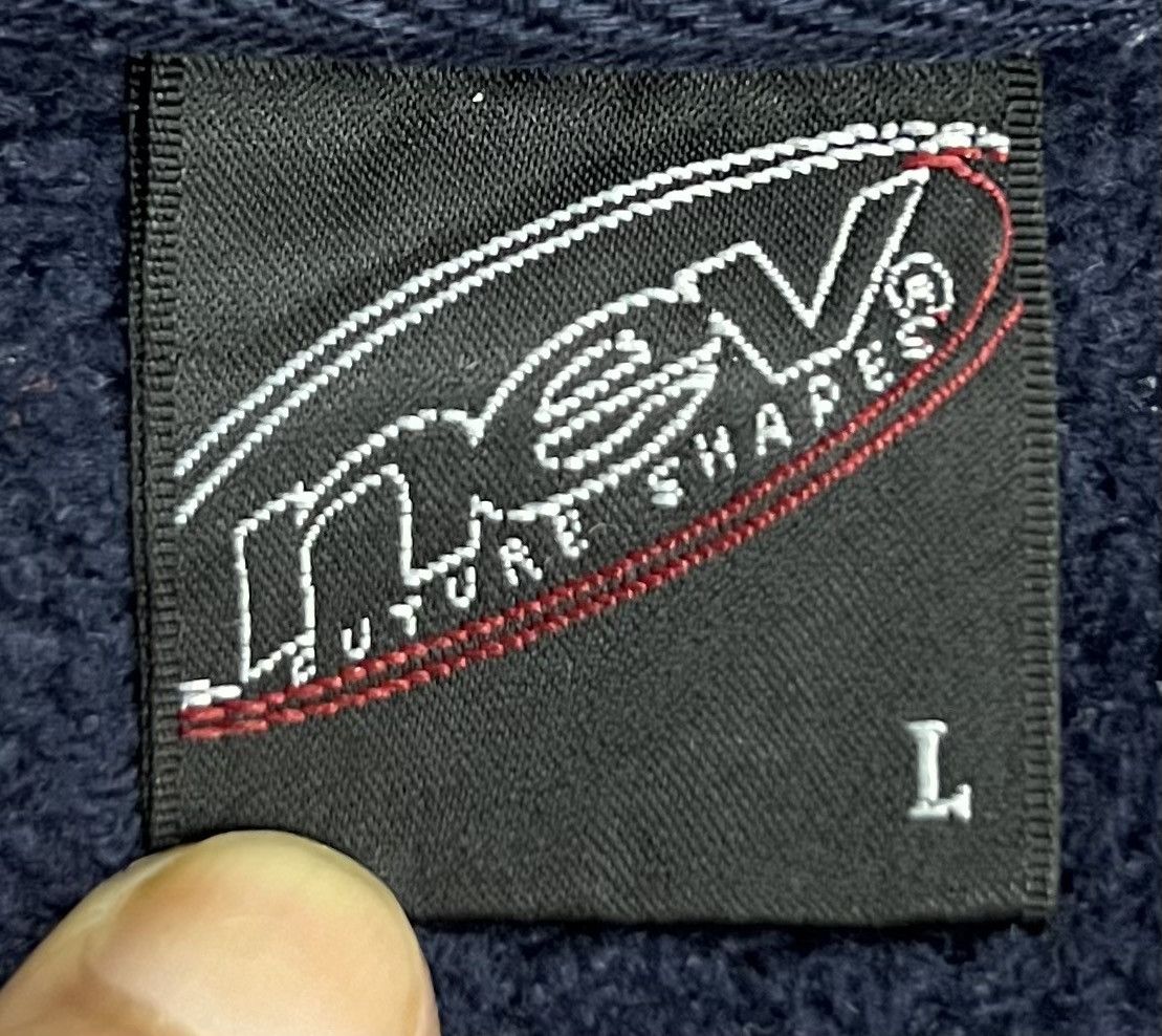 Vintage VINTAGE NEV FUTURE SHAPES SWEATSHIRT Size US L / EU 52-54 / 3 - 8 Thumbnail