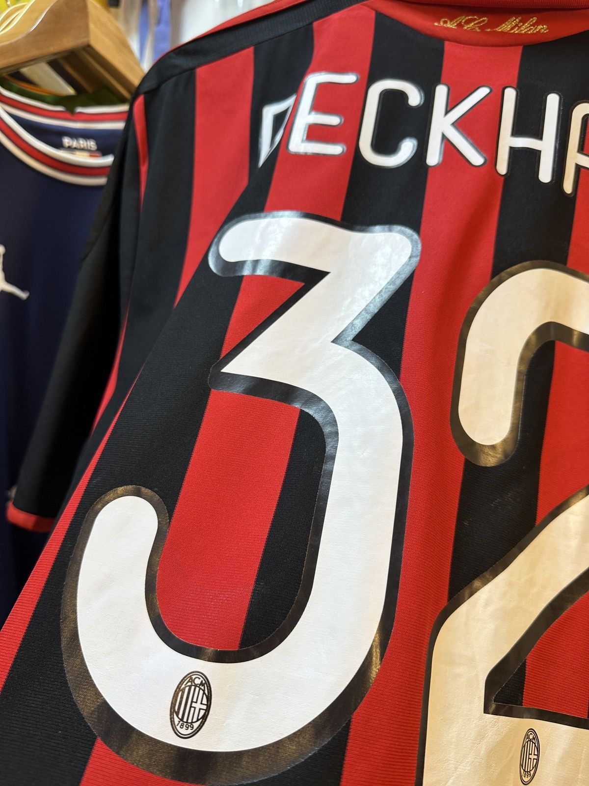 Adidas 2010-2011 AC Milan Home Kit BECKHAM 32 Size US S / EU 44-46 / 1 - 18 Thumbnail