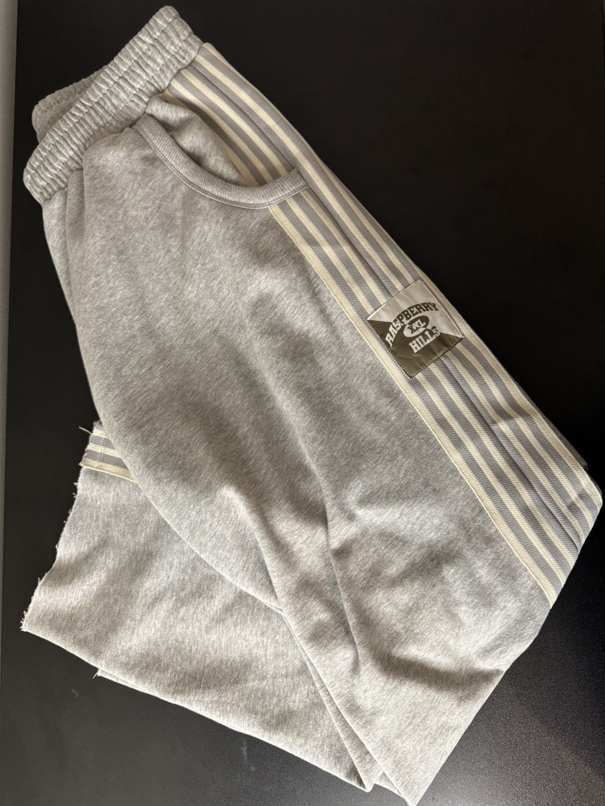 Other Raspberry Hills Sweatpants Size US 34 / EU 50 - 1 Thumbnail