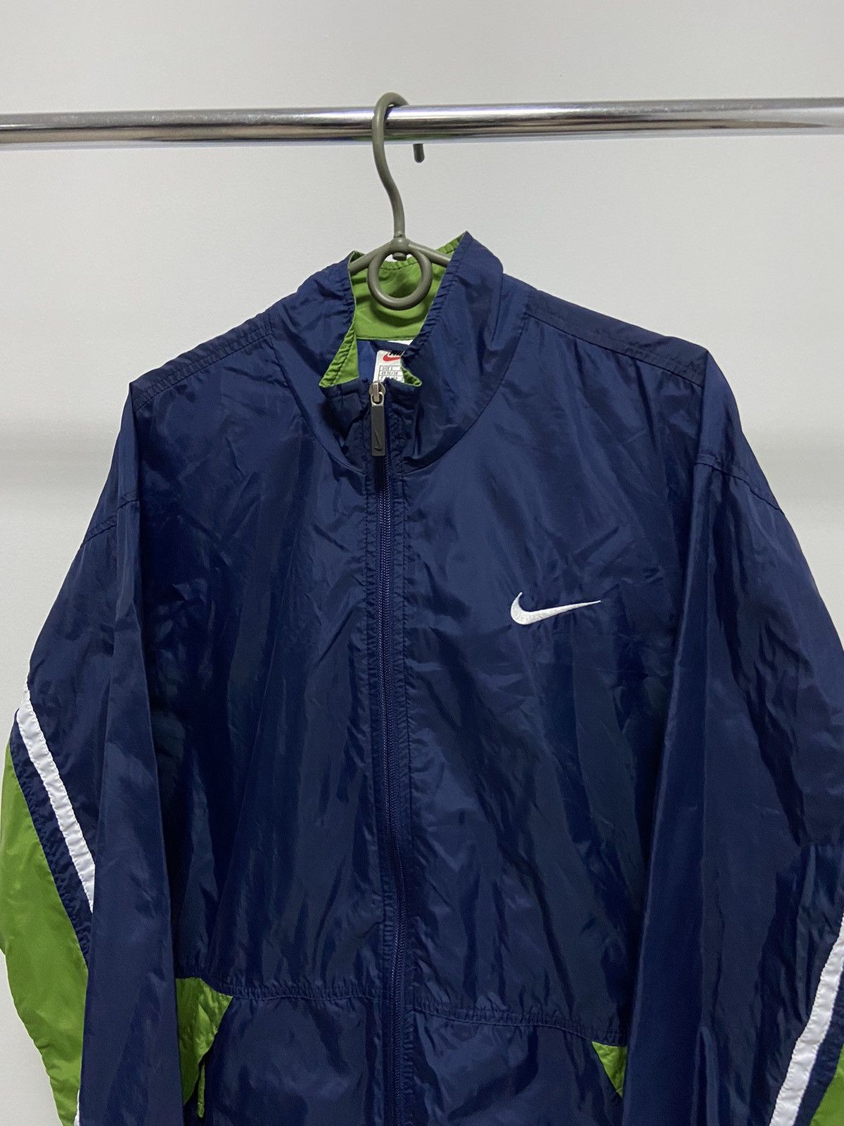 Nike × Vintage Nike Vintage Jacket Windbreaker Big Logo Swoosh Y2K Nylon Size US S / EU 44-46 / 1 - 3 Thumbnail