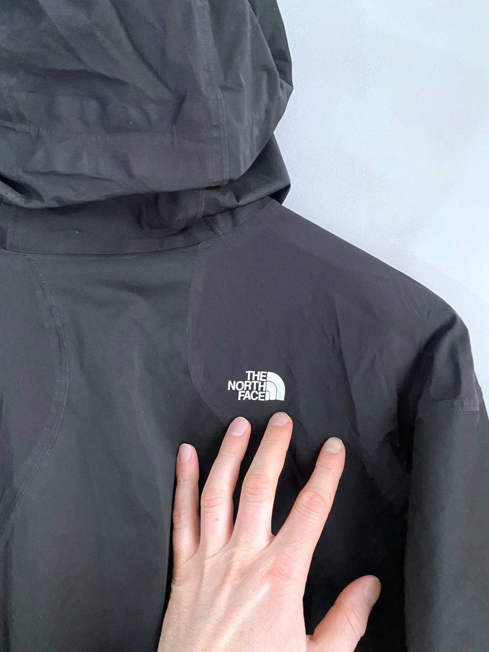 The North Face The North Face Hyvent Women's Waterproof Hooded Jacket, Sz S Size S / US 4 / IT 40 - 21 Thumbnail