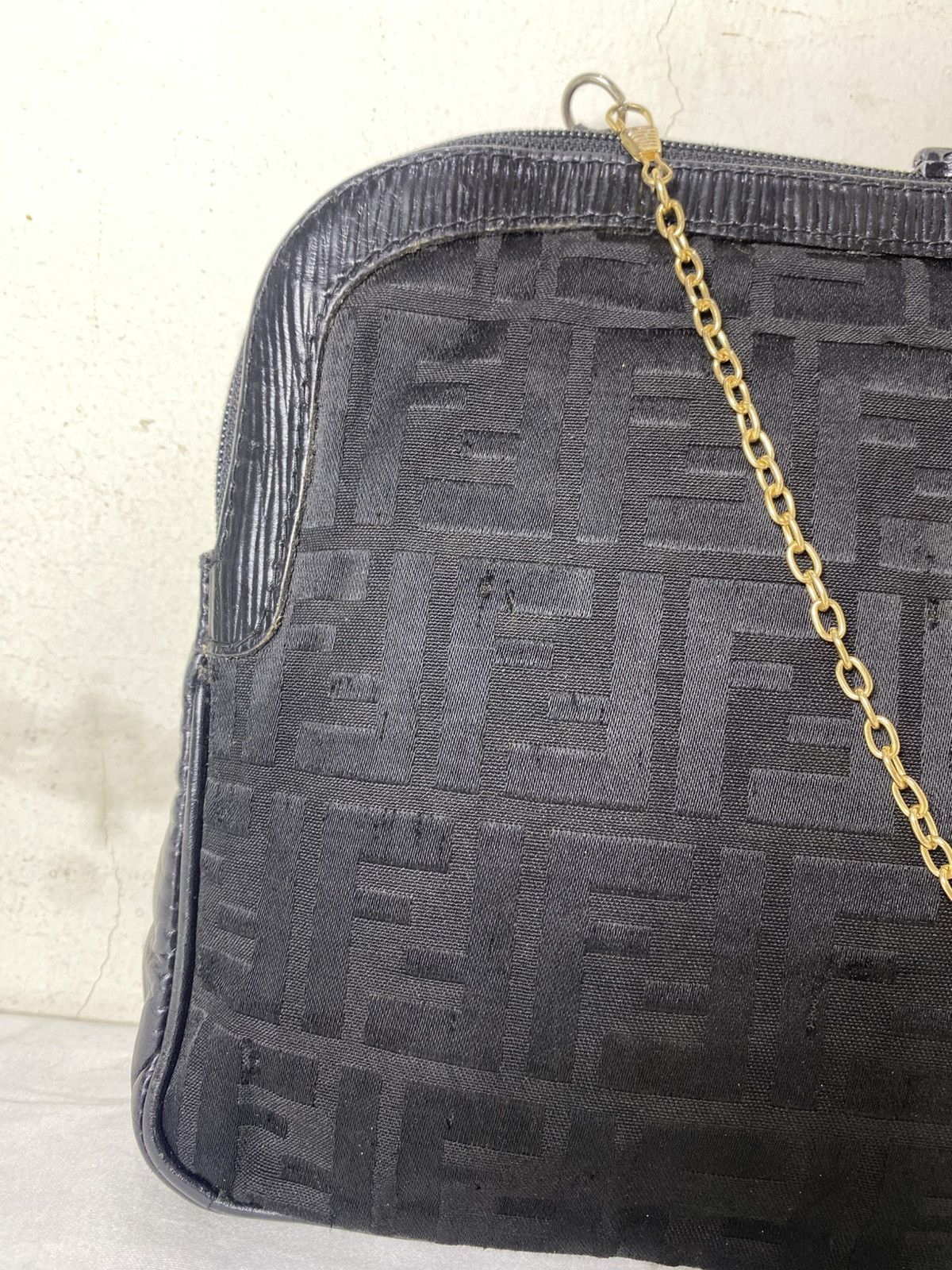 Fendi vintage Fendi handbag in the iconic Zucca pattern Size ONE SIZE - 4 Thumbnail