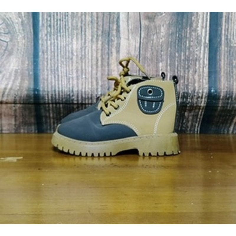 Other Unisex Kids Ankle Boots Size 27 Tan & Gray Lace Up Lug Sole Size US 10 / EU 43 - 5 Thumbnail