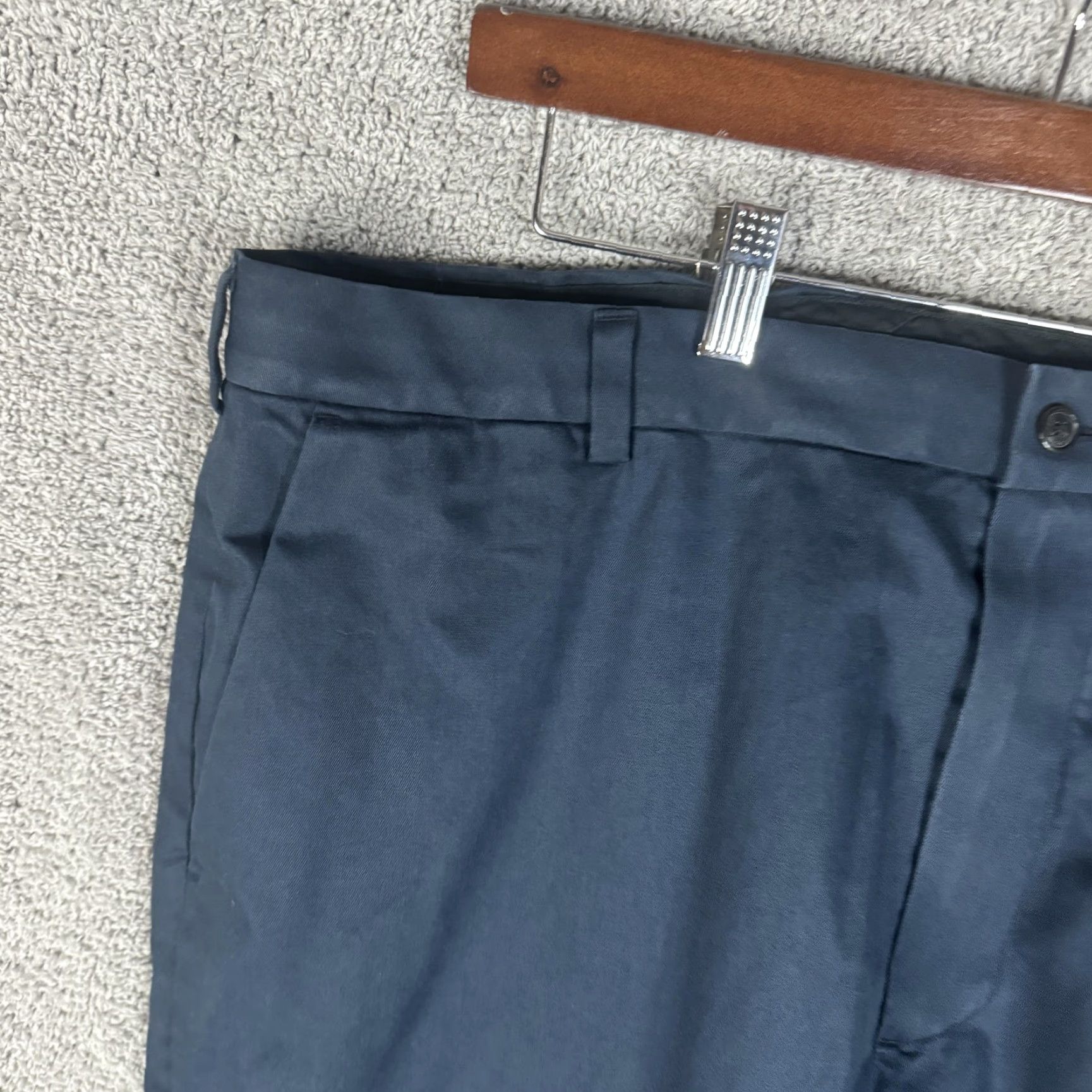 Brooks Brothers Brooks Brothers Clark Fit Advantage Chino Pants Mens 42x30 Navy Blue Stretch Cotton Spandex Flat Front Straight Leg Zip Front Pocketed Size US 42 / EU 58 - 2 Thumbnail