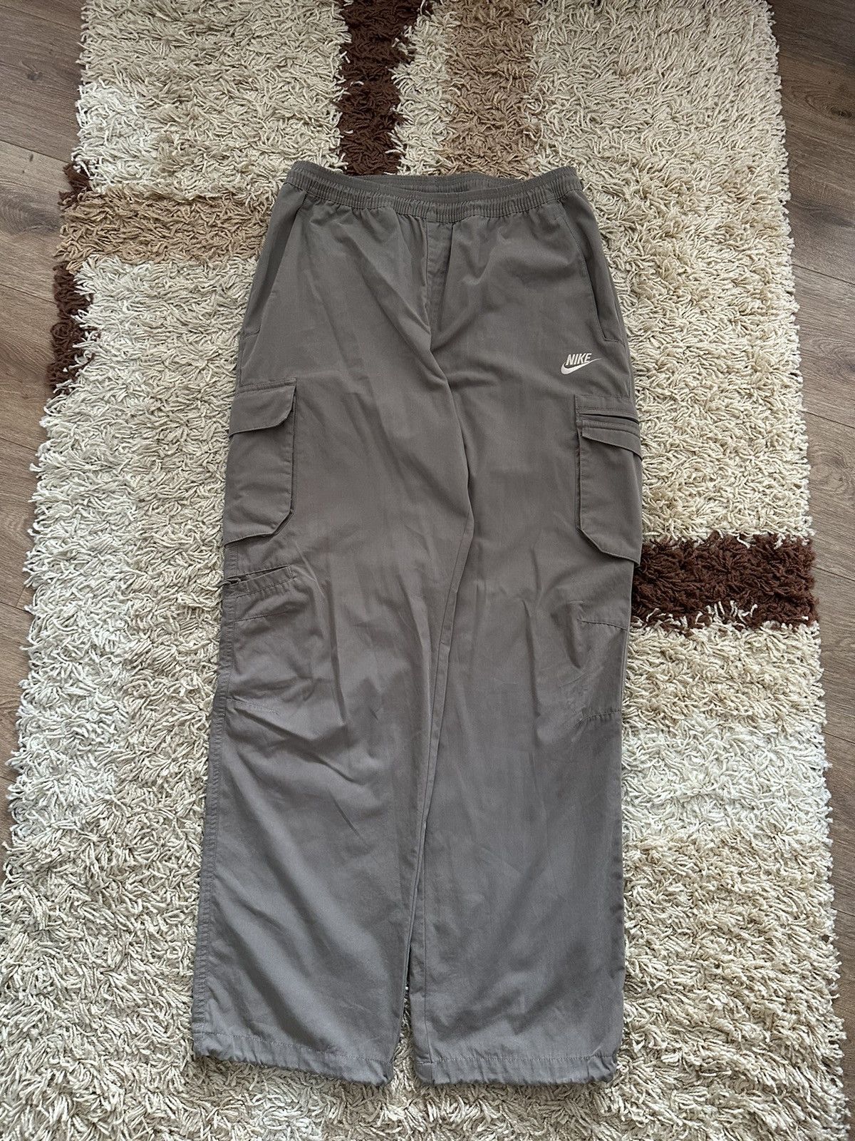 Nike × Vintage 🔥VINTAGE Y2K 2000’s NIKE CARGO TRACKPANTS🔥 Size US 34 / EU 50 - 1 Thumbnail