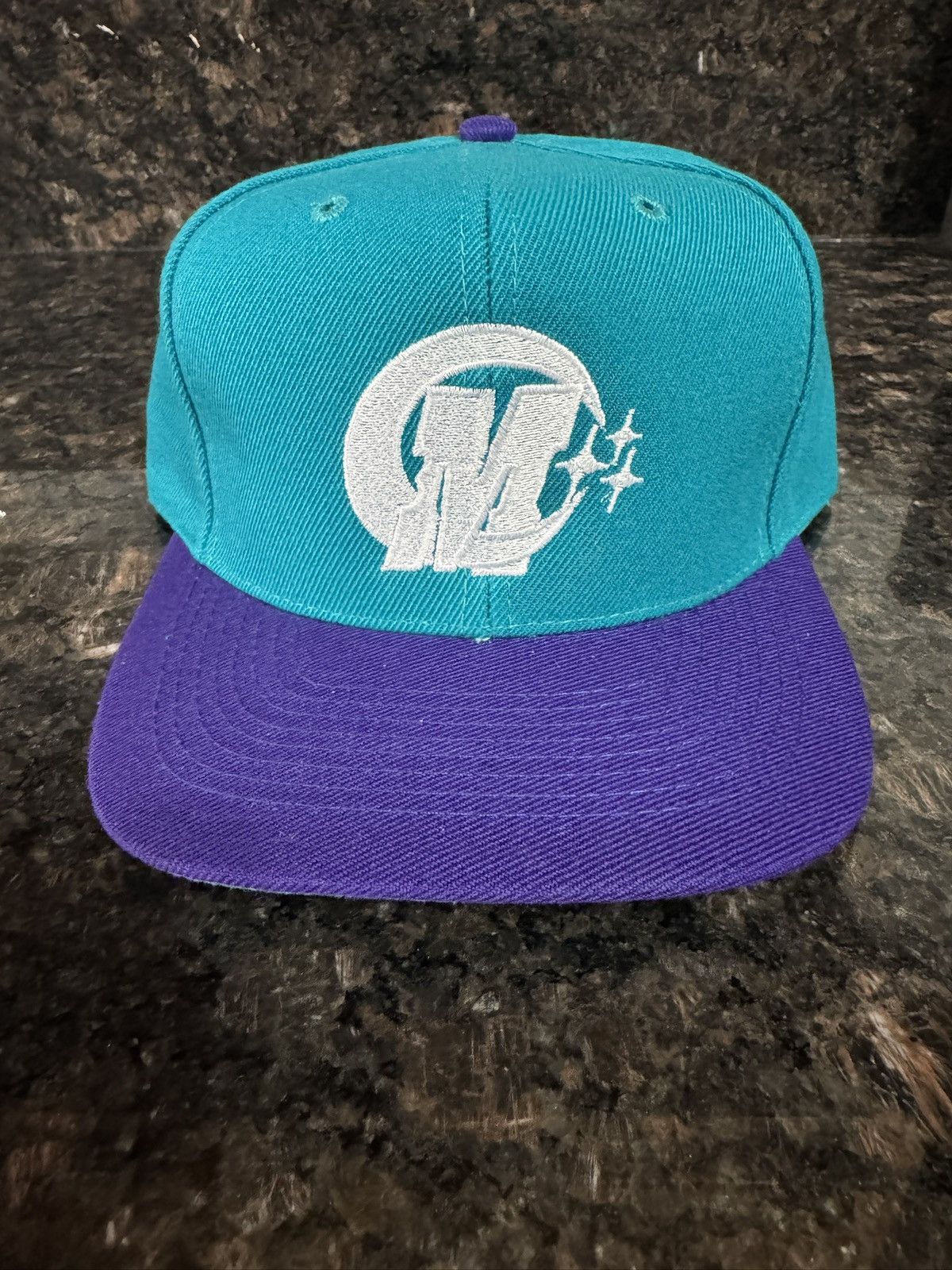 Other MIDNIGHT MILES MIDNIGHT HORNET SNAPBACK ON VINTAGE OTTO Size ONE SIZE - 1 Thumbnail