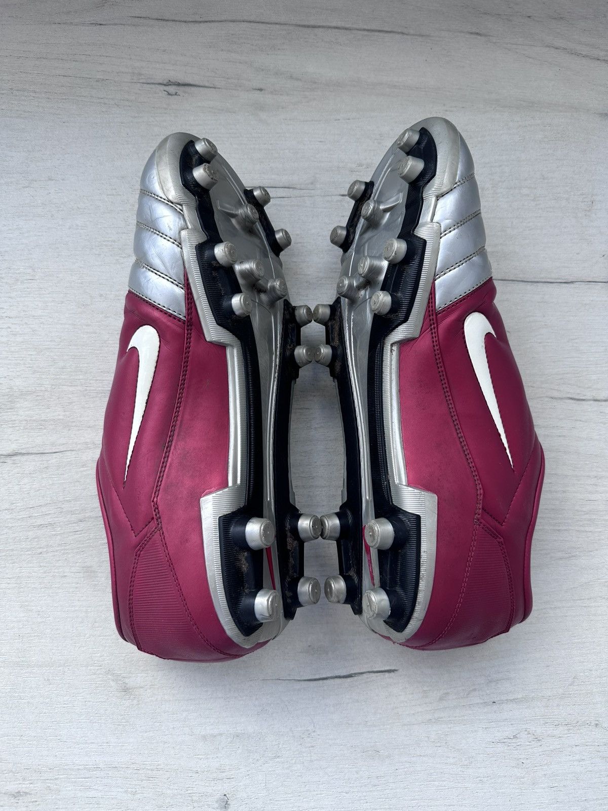 Nike × Vintage Nike Total 90 Football Cleats Boots Mens Rare US13 UK12 Size US 13 / EU 46 - 4 Thumbnail