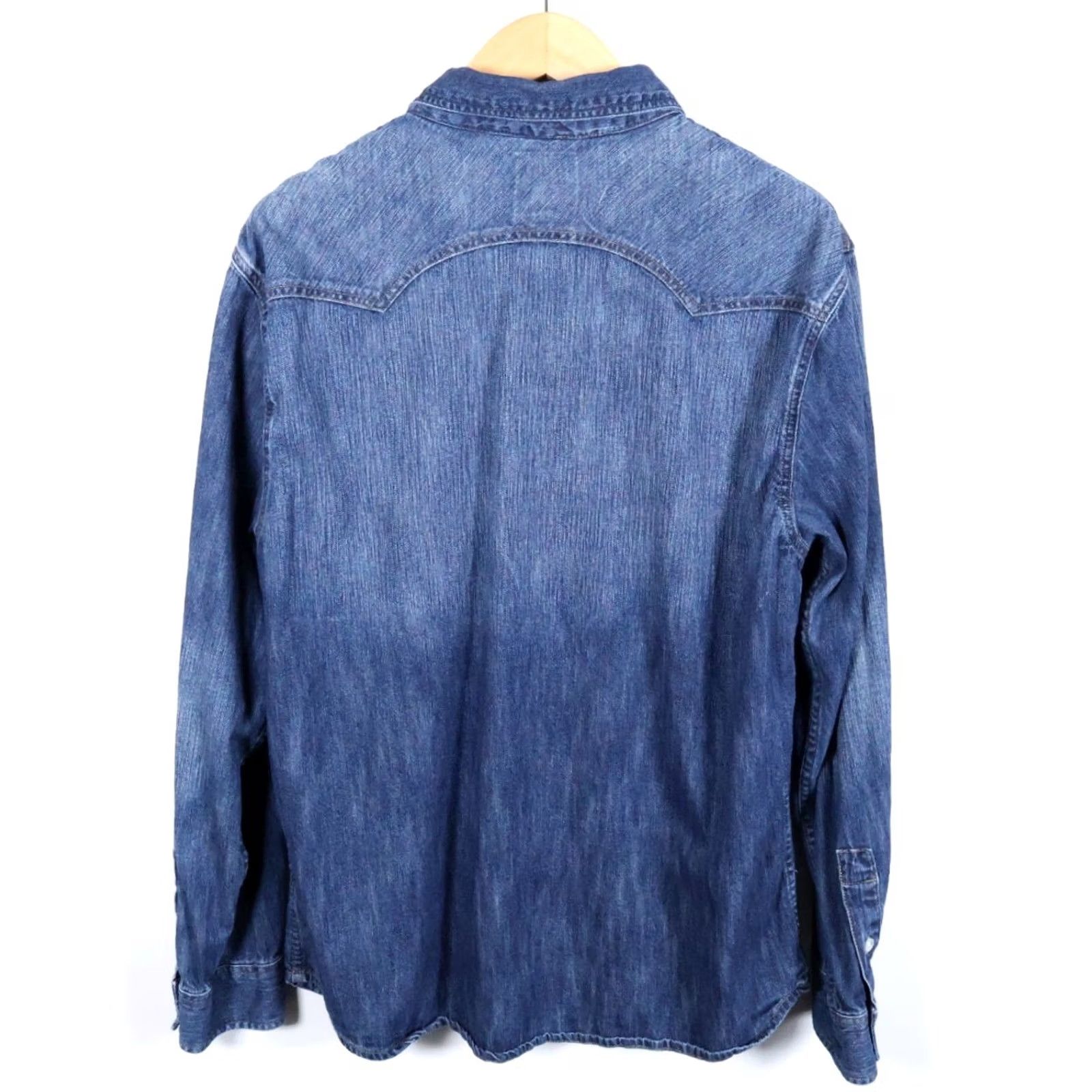 Levi's Levi's Denim Shirt Men's XL Blue Pearl Snap Sawtooth Western Pocket 2XL Button-Up Long Sleeve Collared Casual Workwear Grunge 90s Vintage: No Size US XL / EU 56 / 4 - 2 Thumbnail