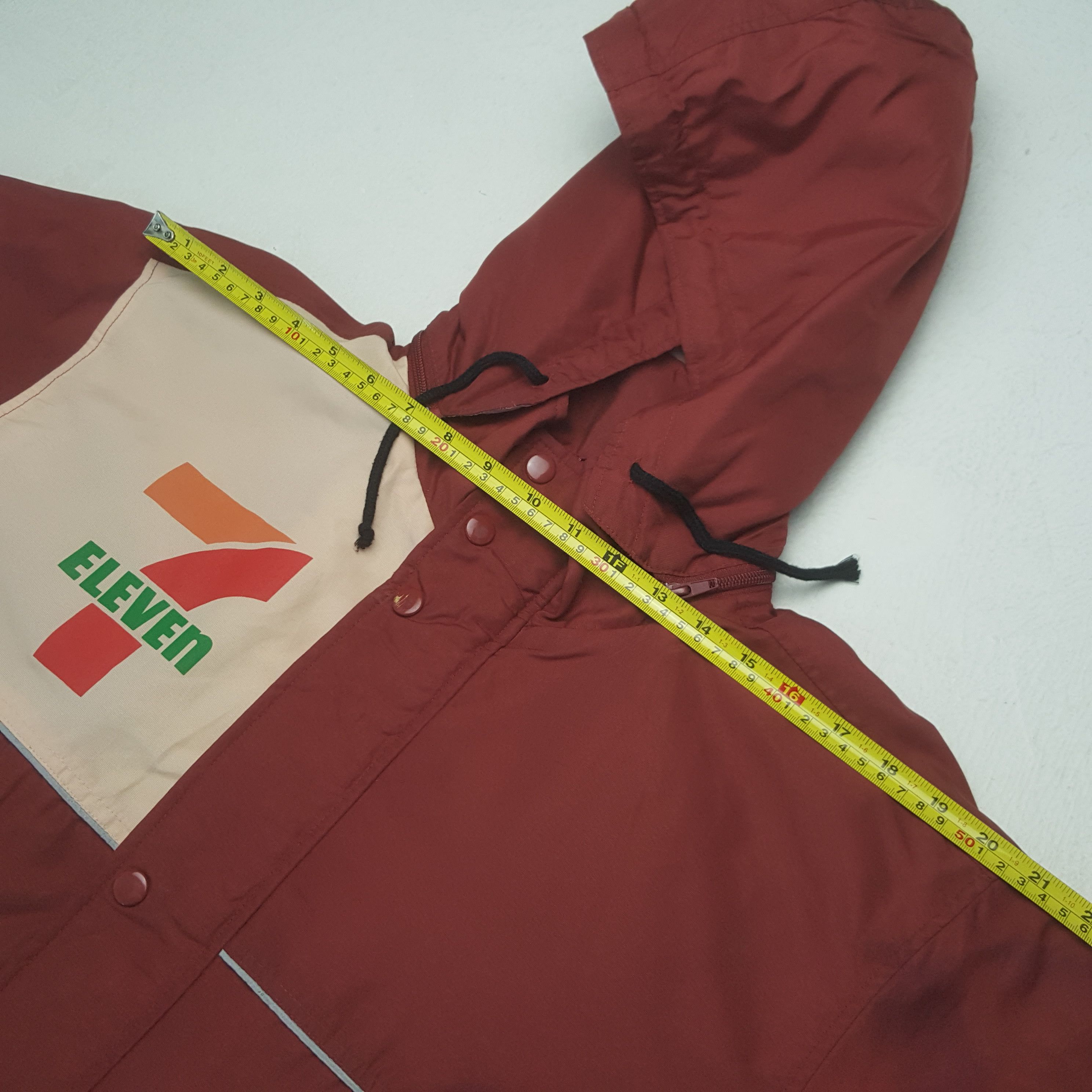 Japanese Brand Vintage 7 Eleven Worker Winter Jacket Hoodie Size US L / EU 52-54 / 3 - 6 Thumbnail