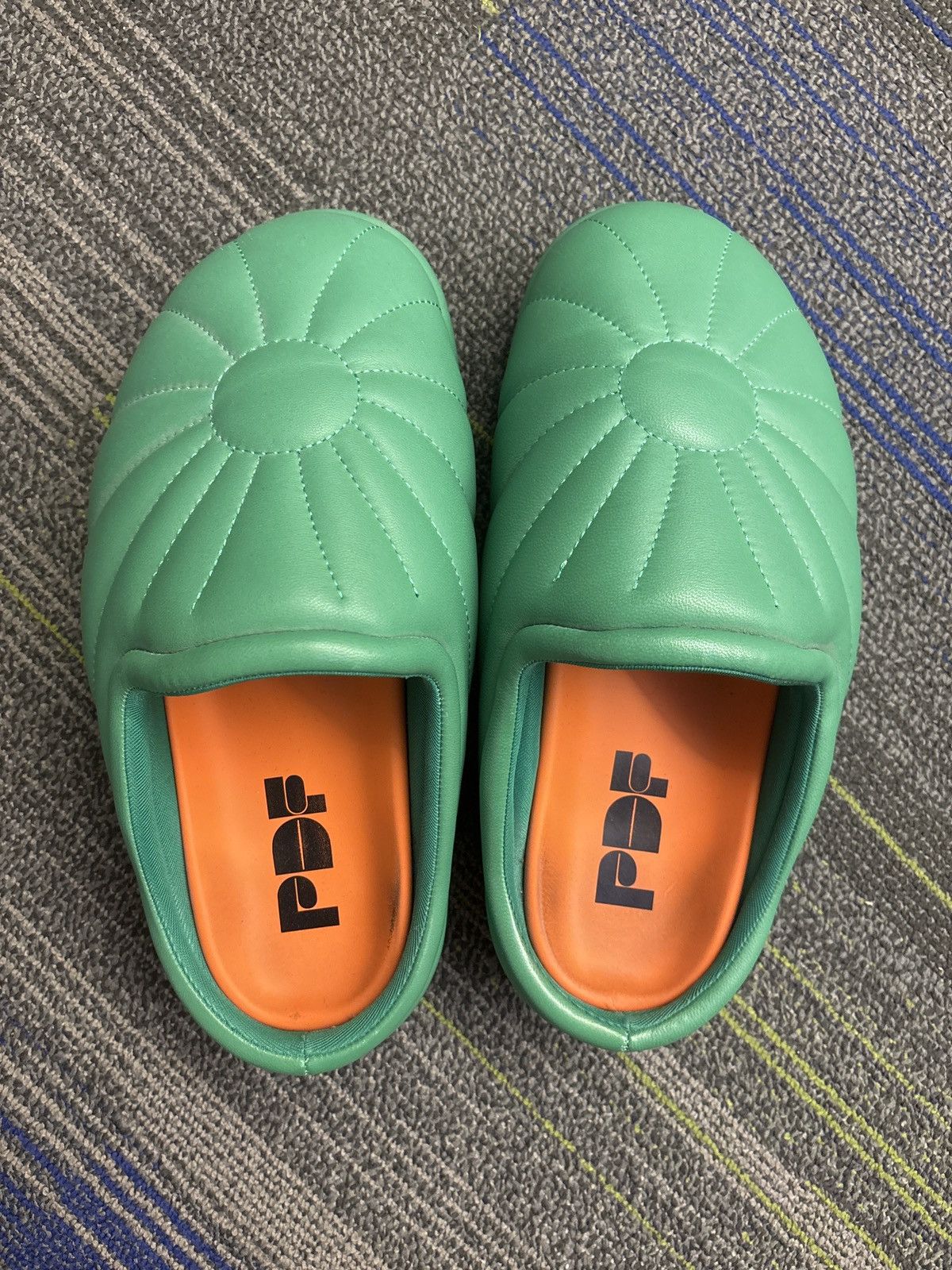 PDF Pdf channel project domenico formichetti slides mules Size US 10 / EU 43 - 2 Thumbnail