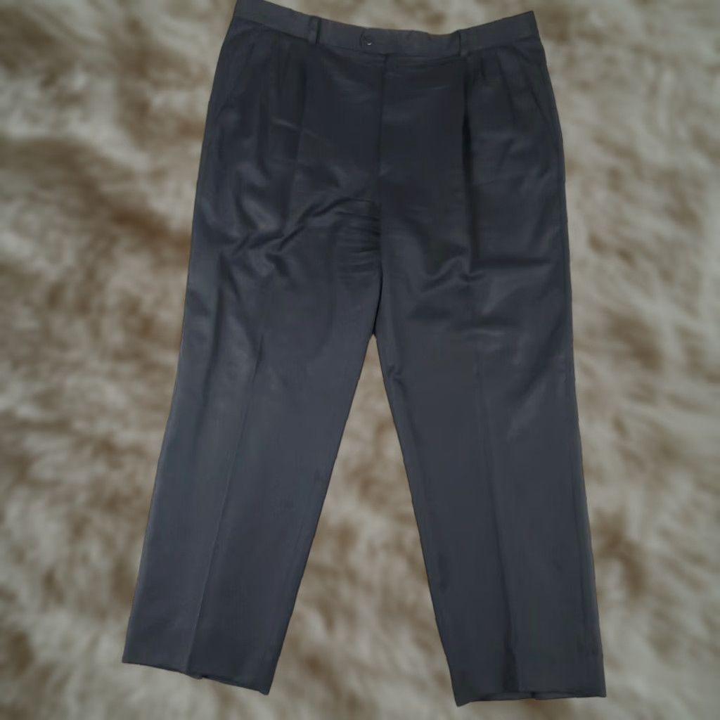 Zanella Zanella Dress Pants Mens 36x30 Black Pleated Trousers Regular Fit Size US 36 / EU 52 - 1 Thumbnail
