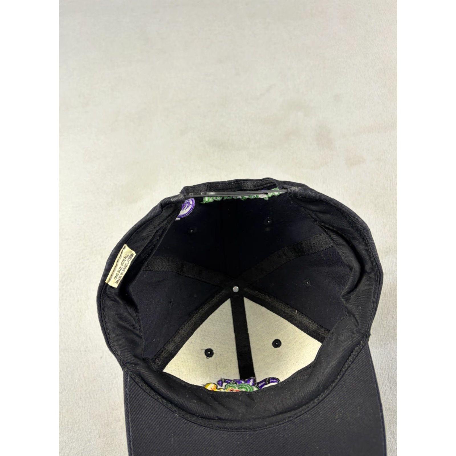 Vintage VINTAGE Monster Hat SnapBack Cap Black Embroidered Creature Logo 90s Men's One Size Adjustable Cotton Twill Cap Size ONE SIZE - 5 Thumbnail