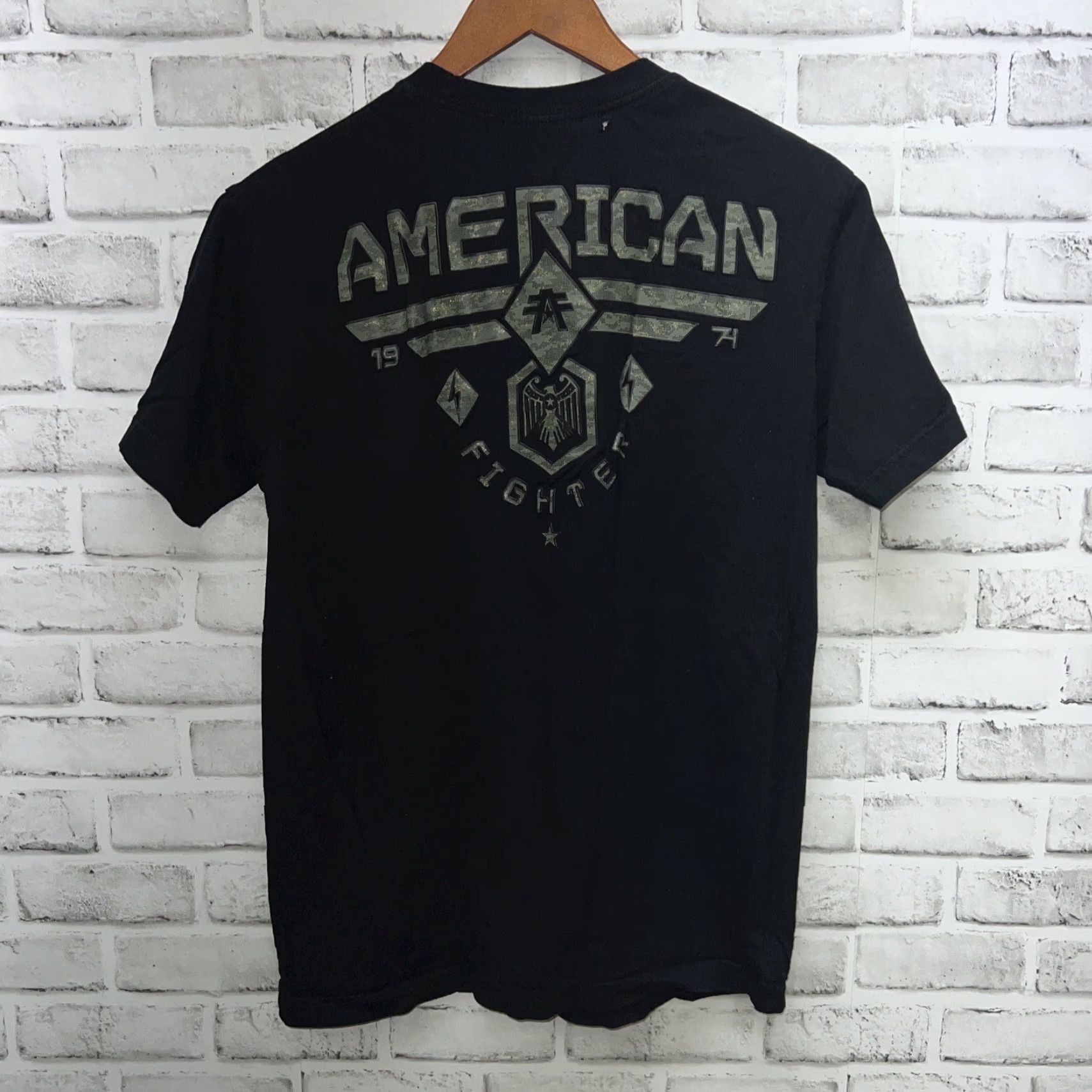 Vintage AMERICAN FIGHTER Black Graphic T-Shirt Mens M Size US M / EU 48-50 / 2 - 4 Thumbnail
