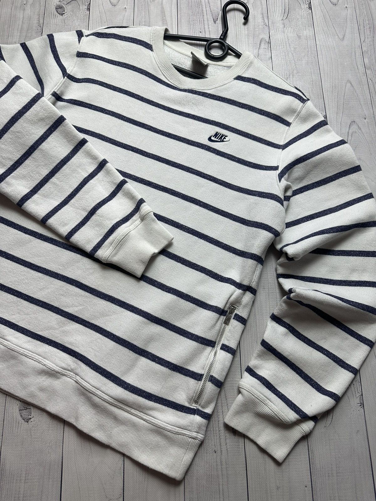 Vintage Vintage Nike sweatshirt striped size М Size US M / EU 48-50 / 2 - 3 Thumbnail