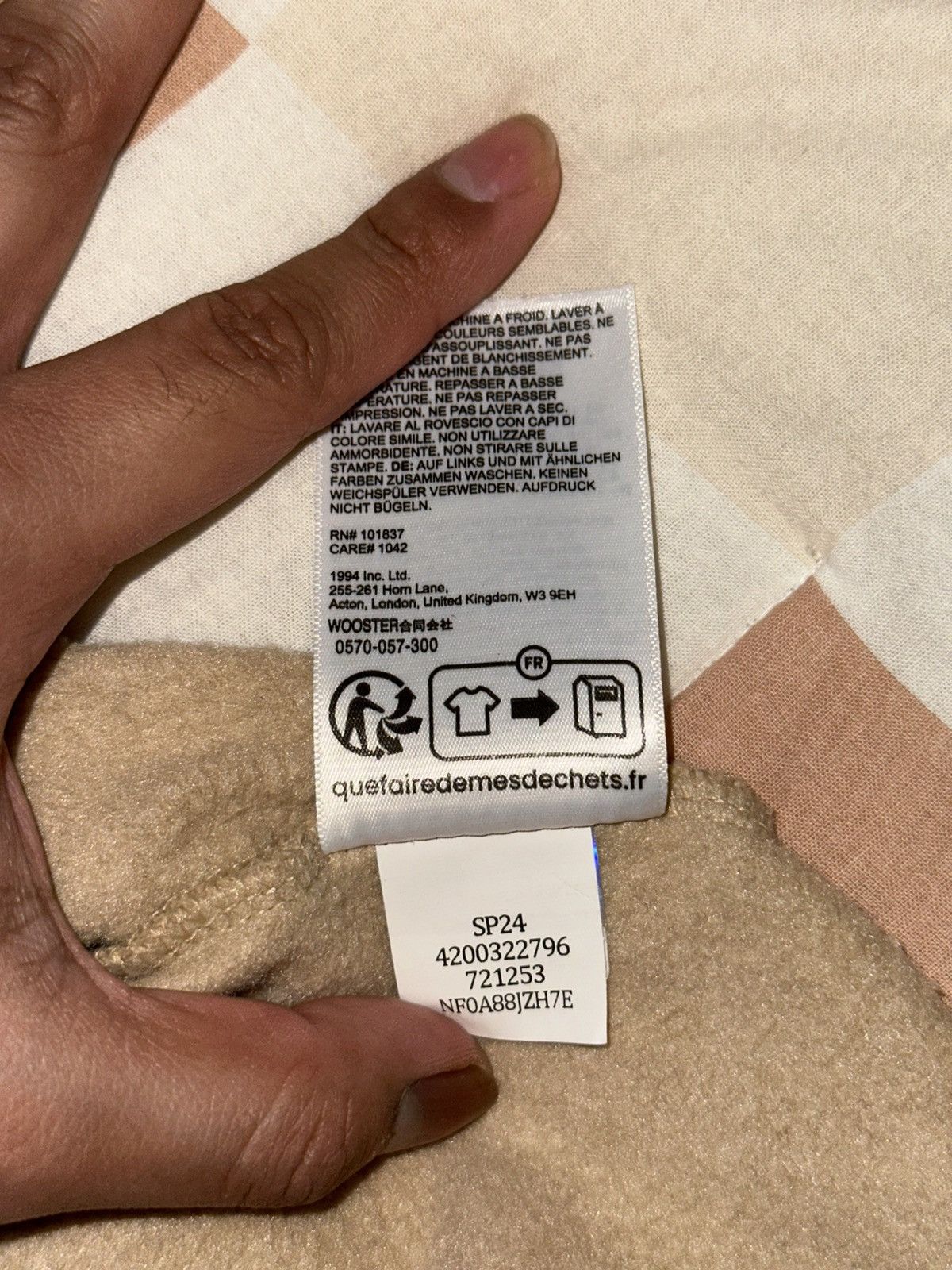 Supreme × The North Face Supreme x The north face crewneck Size US S / EU 44-46 / 1 - 5 Thumbnail