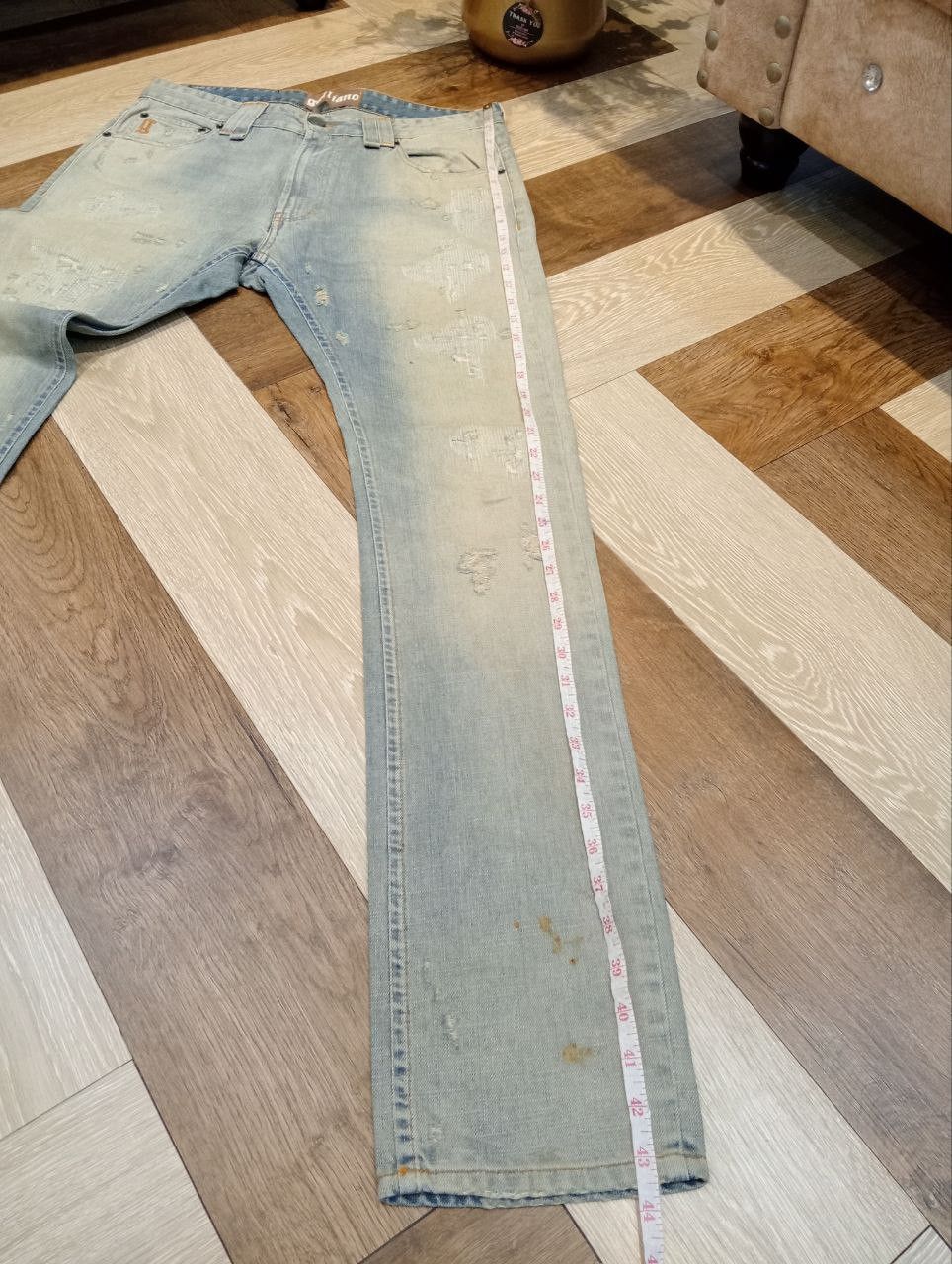 John Galliano JOHN GALLIANO BLUE DISTRESSED DENIM JEANS - SIZE 32 Size US 32 / EU 48 - 22 Thumbnail