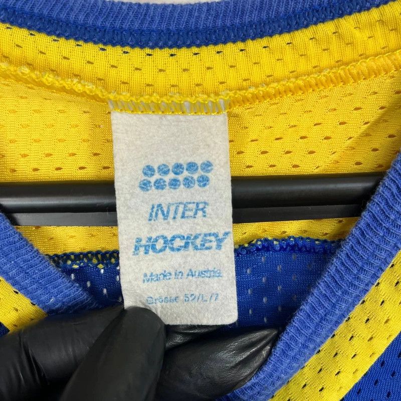Other Cardinal Vintage Ice Hockey Jersey Inter Hockey Austria Sz L Size US L / EU 52-54 / 3 - 3 Thumbnail