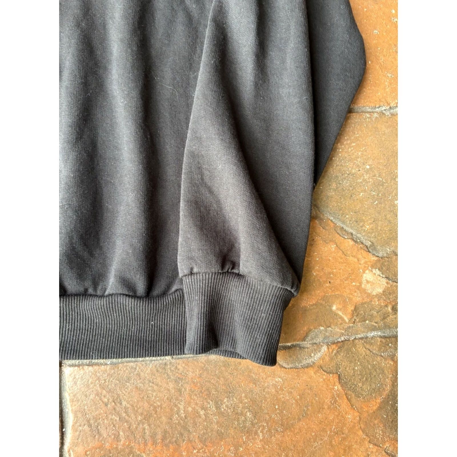 Bravado VINTAGE The Rolling Stones Band Tour Crewneck Sweatshirt Women’s Medium Size M / US 6-8 / IT 42-44 - 5 Thumbnail