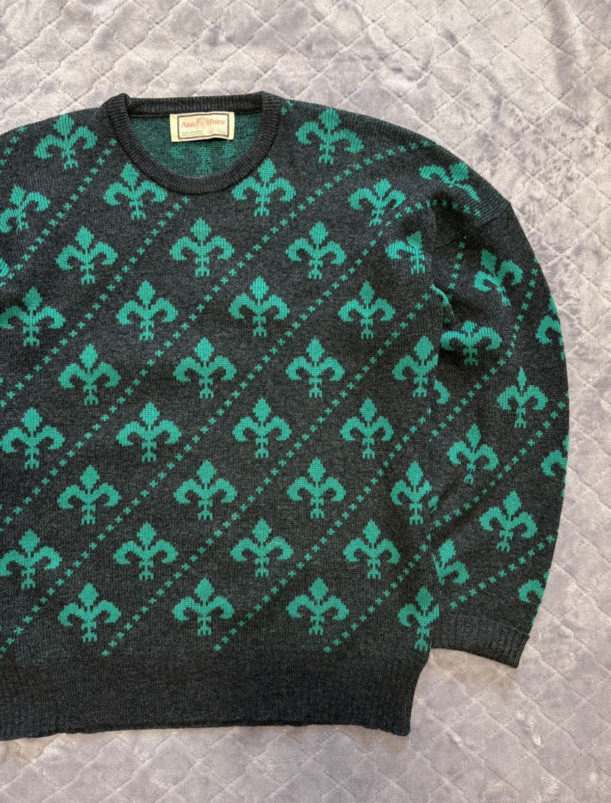 Japanese Brand × Vintage Vintage Alan Paine Wool Knitwear Sweater Size US L / EU 52-54 / 3 - 3 Thumbnail