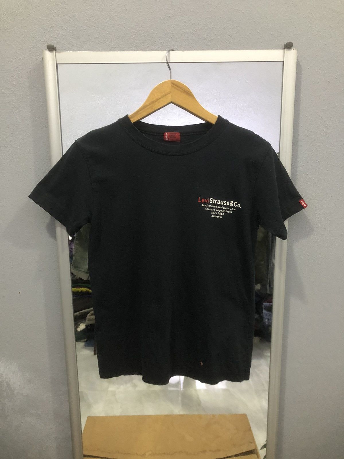 Levi's Levi’s Red Tab Japan Archive Multi Logo Tee Size M / US 6-8 / IT 42-44 - 2 Thumbnail