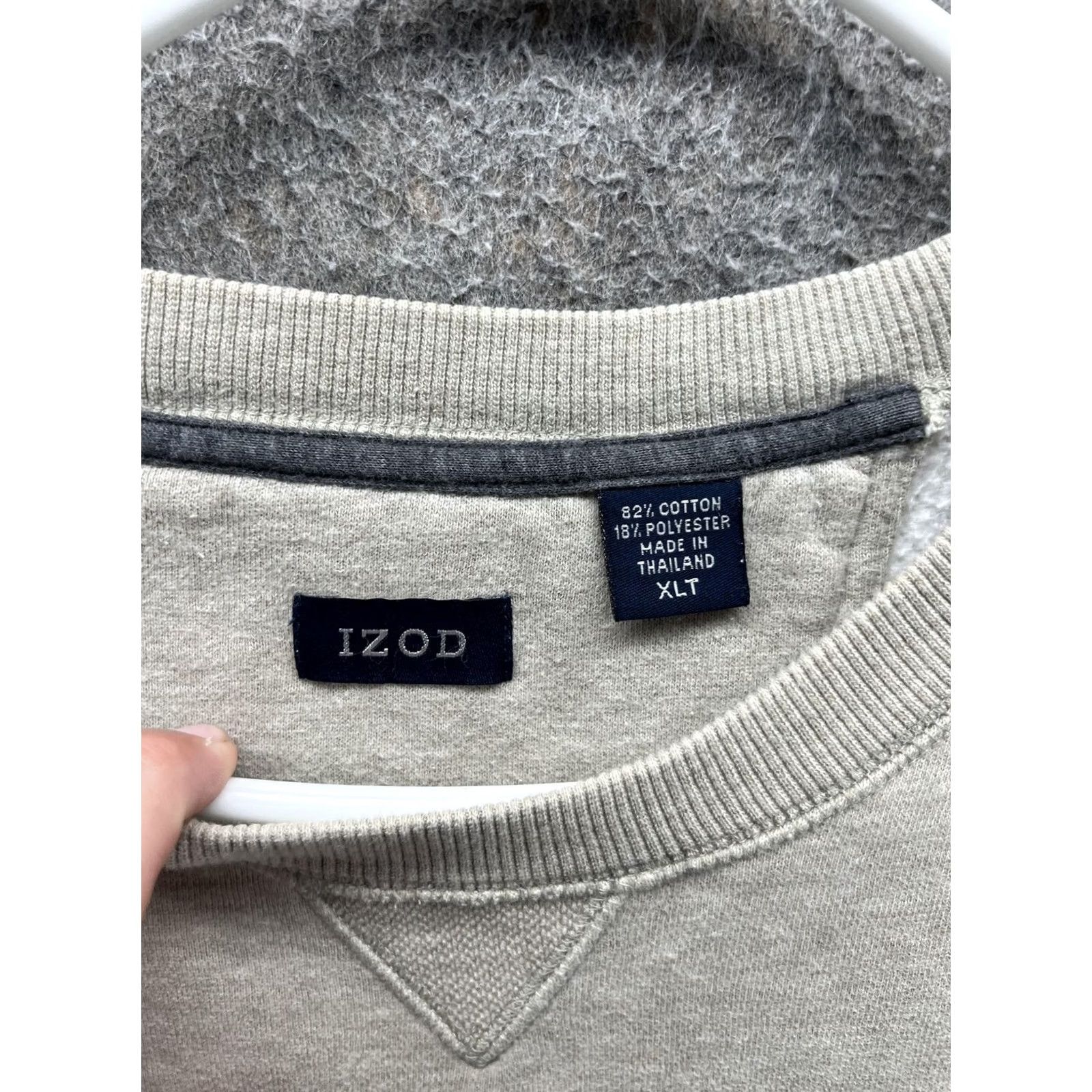 Izod IZOD Sweatshirt Mens XLT Gray Big Tall Fleece Crewneck Pullover Embroidered Logo Size US XL / EU 56 / 4 - 2 Thumbnail