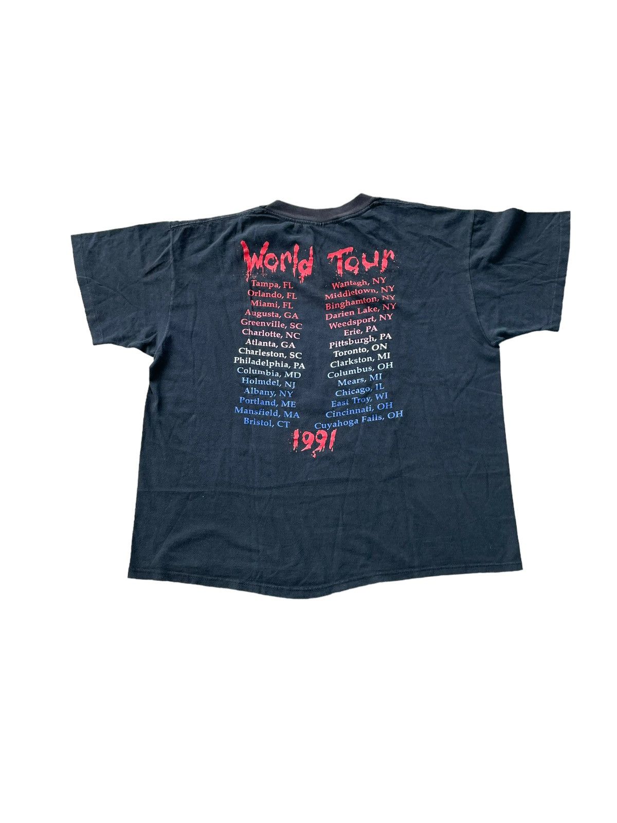 Band Tees VTG 90 Cinderella Heartbreak Station World Tour 1991 Size US XL / EU 56 / 4 - 8 Thumbnail