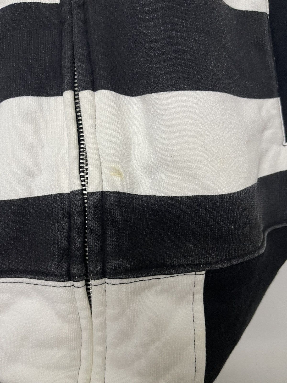Japanese Brand × Vanson Leathers × Vintage 2000s VANSON X T.F.O.A STRIPES EMBROIDERED ZIPPER SWEATER Size US L / EU 52-54 / 3 - 7 Thumbnail