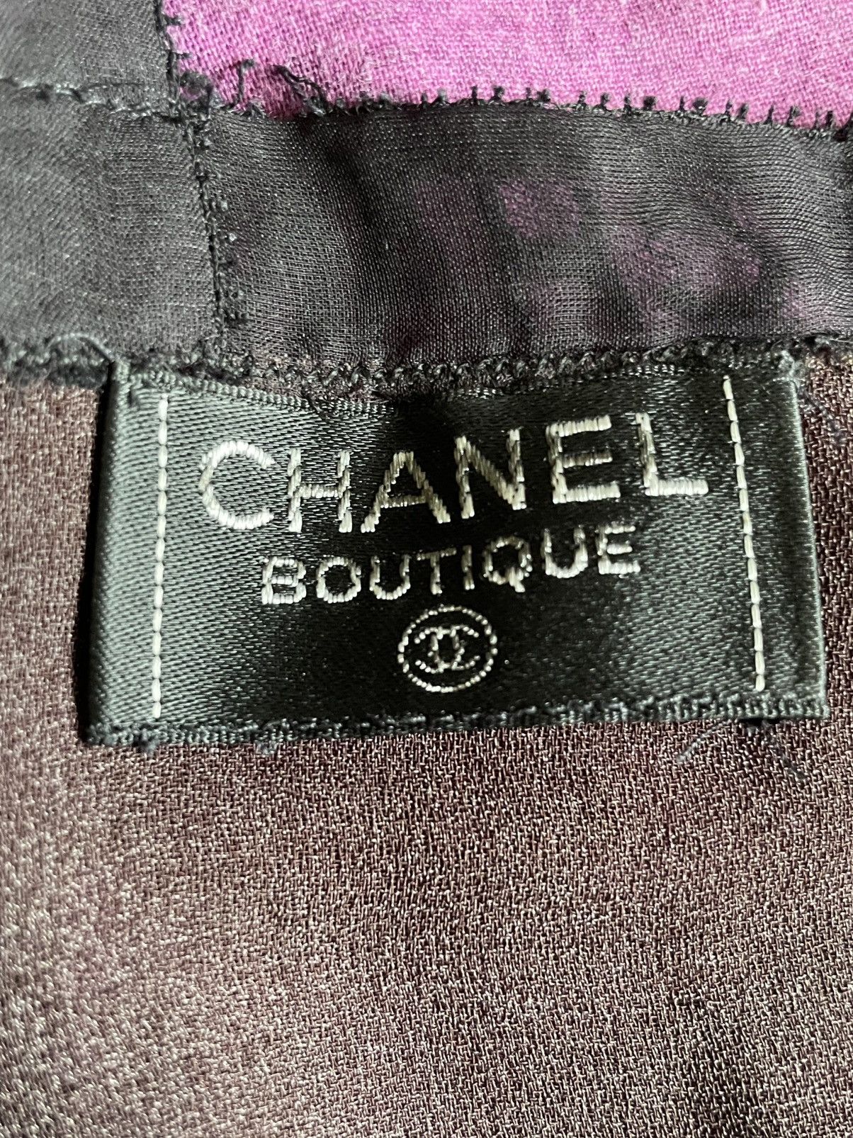 Chanel CHANEL SET TOP AND SKIRT LOGO CC MONOGRAM Size 27" / US 4 / IT 40 - 14 Thumbnail