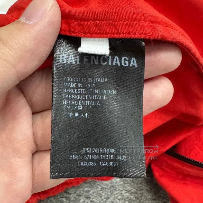 Balenciaga Balenciaga Red White Colorblock Jacket. Size US S / EU 44-46 / 1 - 3 Thumbnail