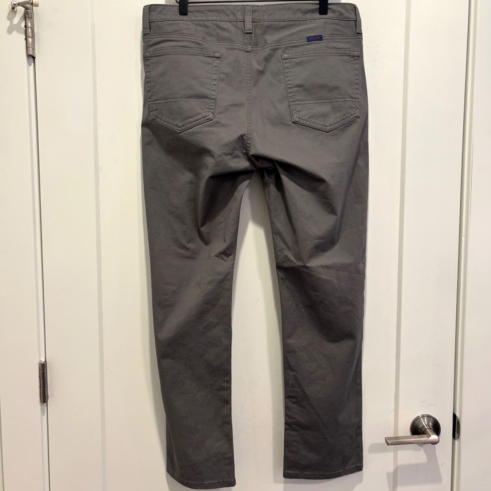 UNTUCKit UNTUCKit Mens Straight Fit Grey Chino Pants 35x30 Cotton Stretch 5-Pocket Size US 35 - 3 Thumbnail