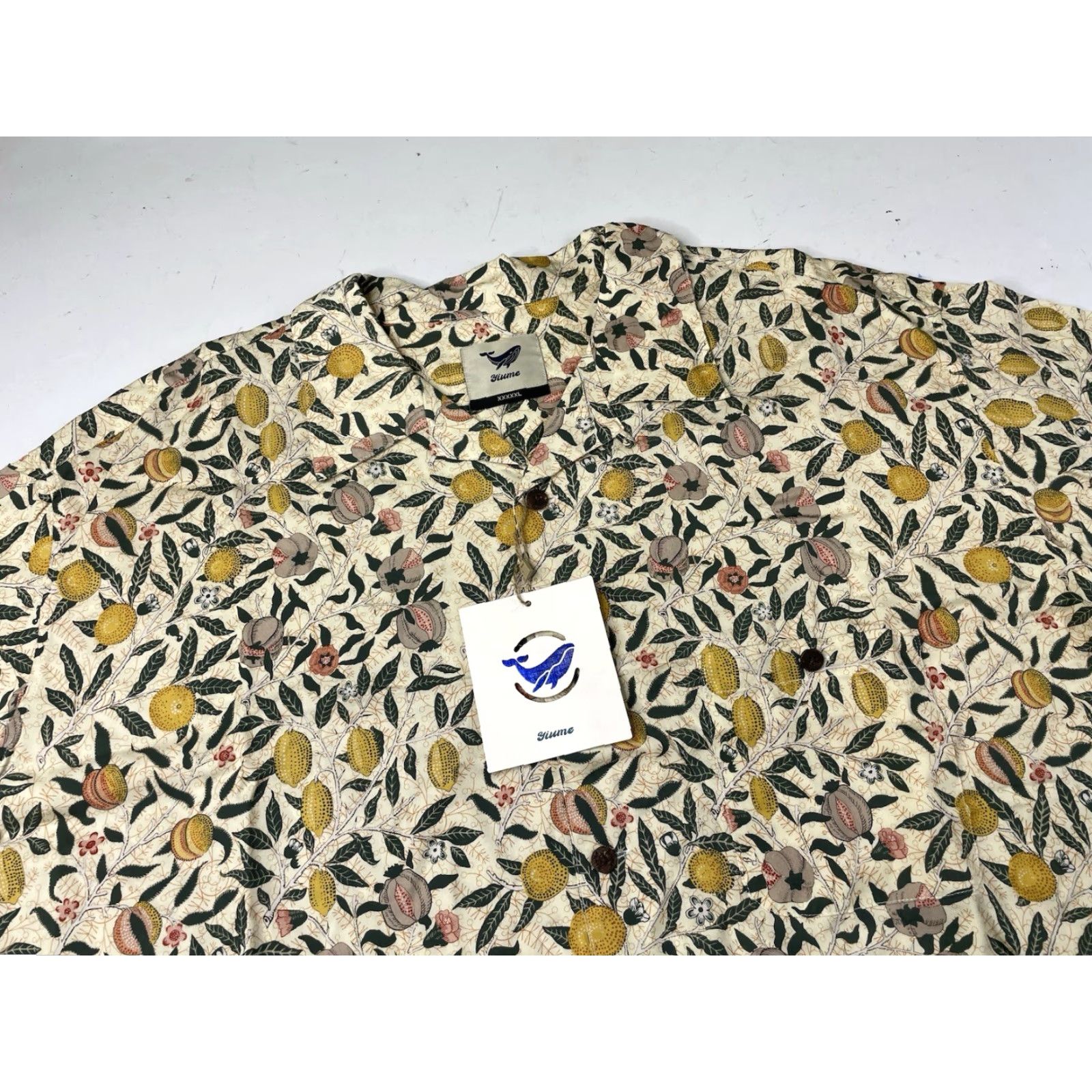 Vintage NWT Yiume Hawaiian Shirt Short Sleeve Tencel Button-Up Mens 5XL Beige William Morris Fruit Print Hawaiian Shirt Short Sleeve Mens 5XL Beige NWT Size US XXL / EU 58 / 5 - 2 Thumbnail